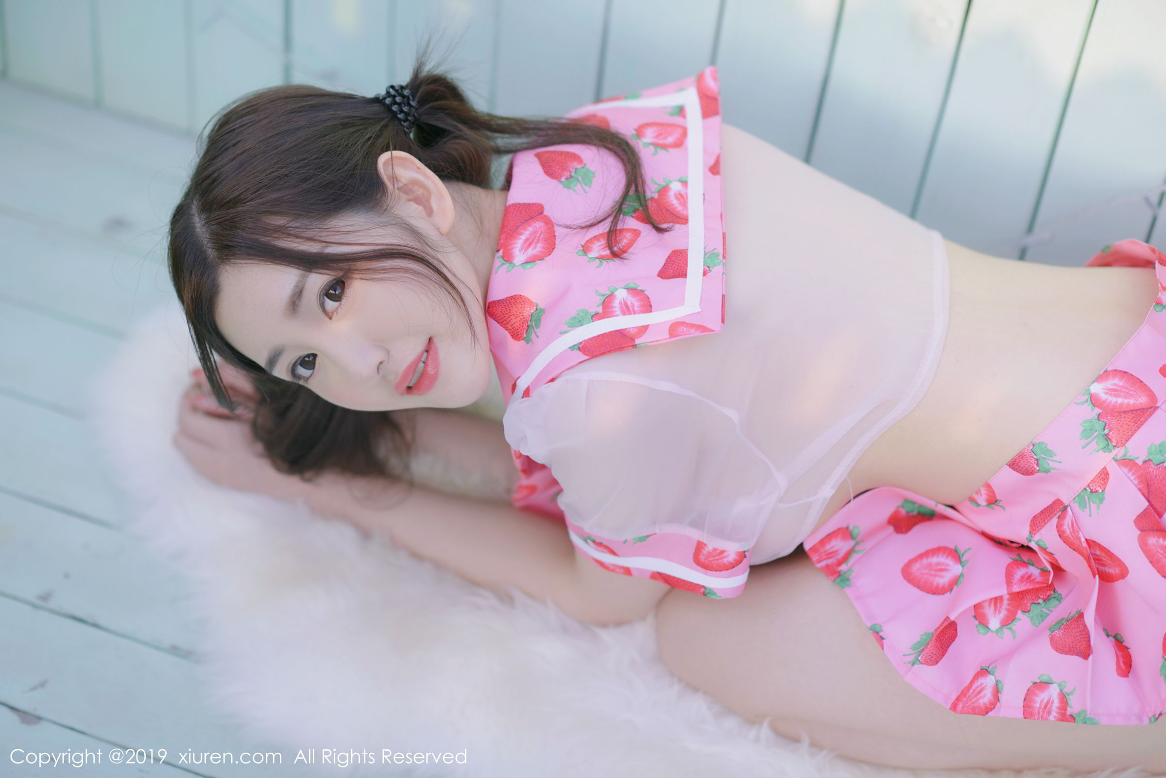 性感女神沈梦瑶 空乘制服草莓内衣