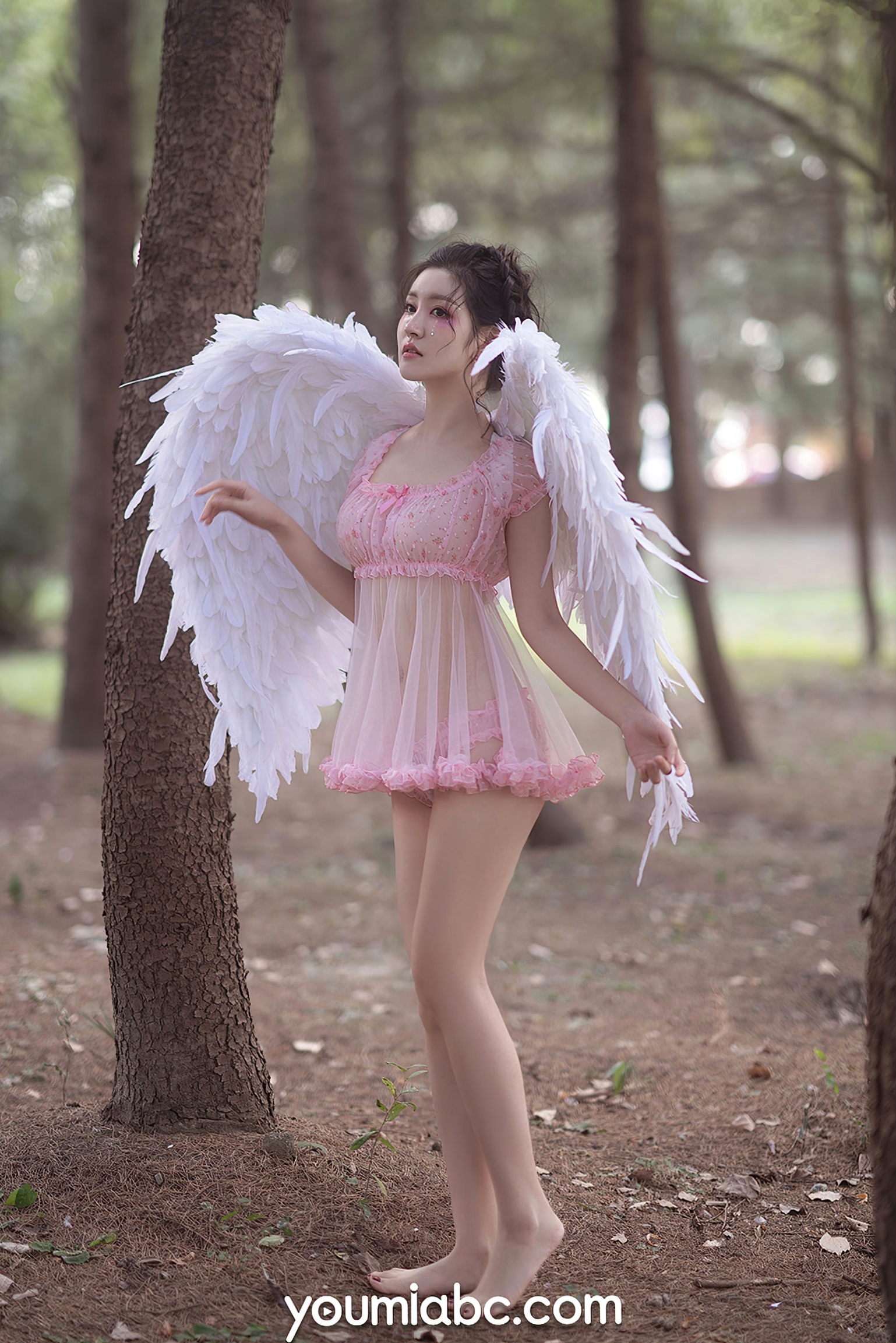 Gallery - YouMi尤蜜-沈梦瑶《粉天使》：森林户外角色扮演，粉色蕾丝透视睡裙，化身梦幻羽翼小天使，极致唯美撩人，无圣光大尺度写真尤蜜荟 - Chiness Model 角色扮演性感私房照大尺度 沈梦瑶女神私房照_秀色女神 - image 4