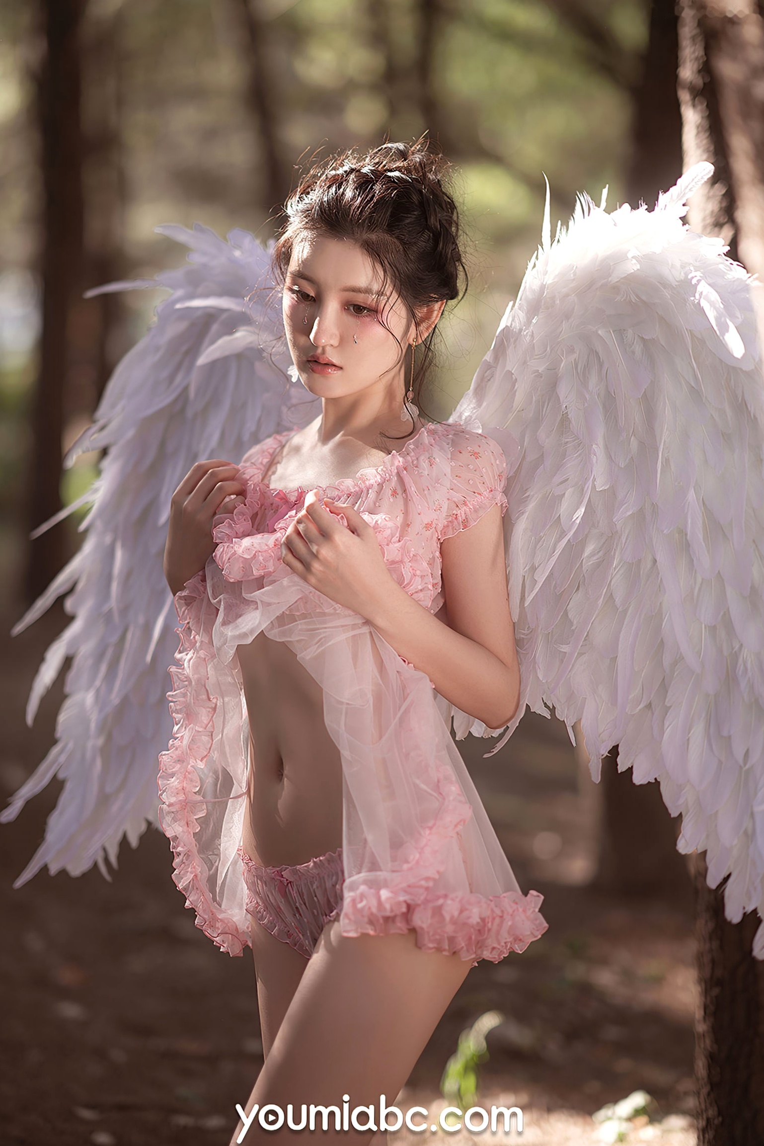 Gallery - YouMi尤蜜-沈梦瑶《粉天使》：森林户外角色扮演，粉色蕾丝透视睡裙，化身梦幻羽翼小天使，极致唯美撩人，无圣光大尺度写真尤蜜荟 - Chiness Model 角色扮演性感私房照大尺度 沈梦瑶女神私房照_秀色女神 - image 12