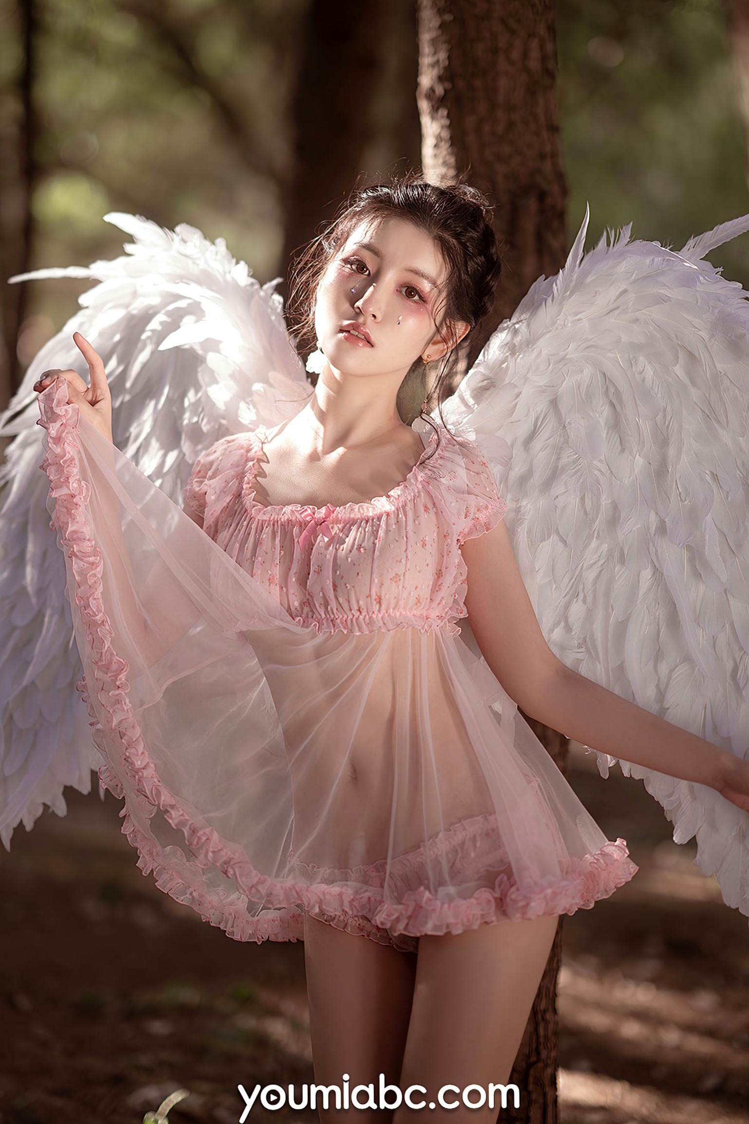 Gallery - YouMi尤蜜-沈梦瑶《粉天使》：森林户外角色扮演，粉色蕾丝透视睡裙，化身梦幻羽翼小天使，极致唯美撩人，无圣光大尺度写真尤蜜荟 - Chiness Model 角色扮演性感私房照大尺度 沈梦瑶女神私房照_秀色女神 - image 13