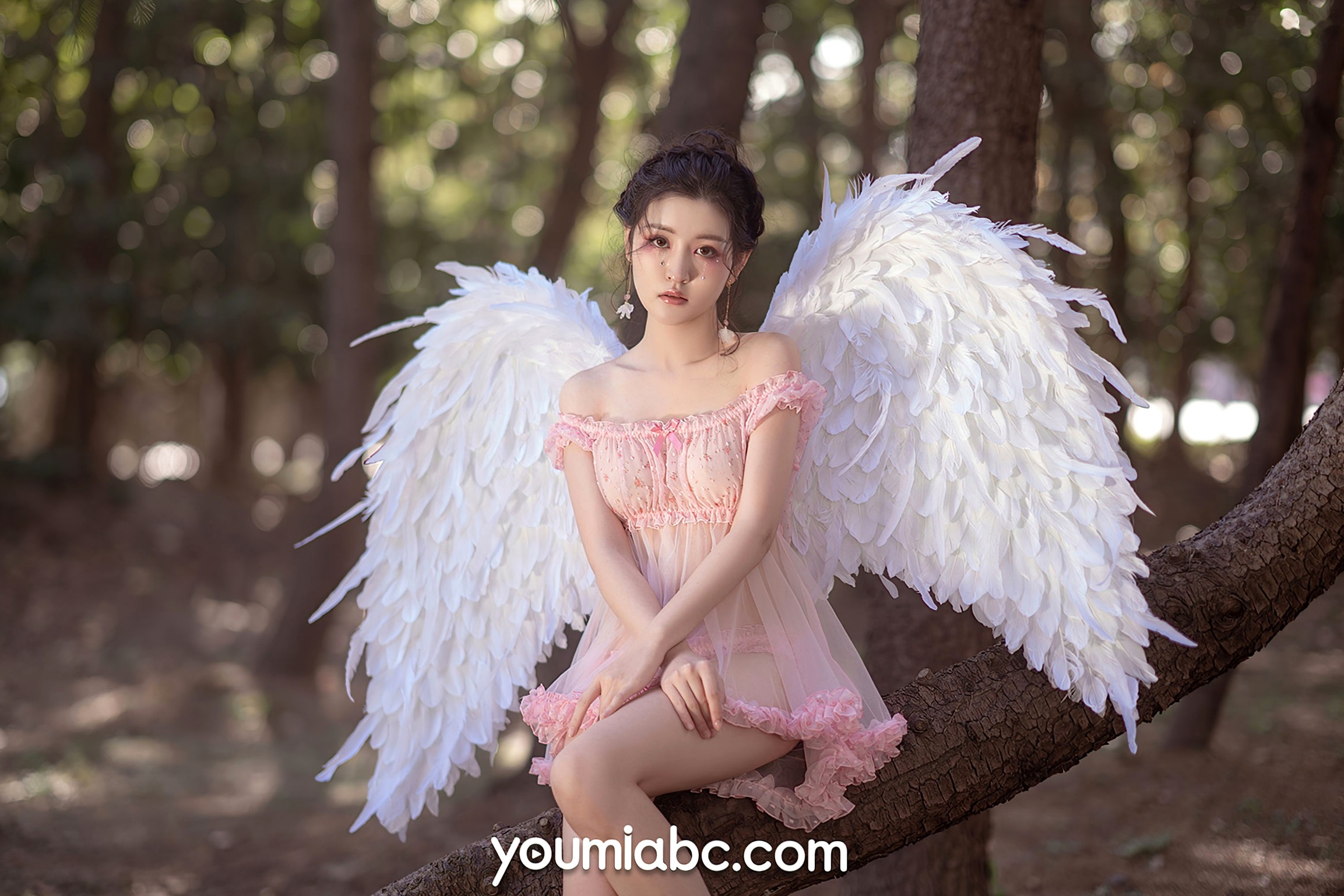 Gallery - YouMi尤蜜-沈梦瑶《粉天使》：森林户外角色扮演，粉色蕾丝透视睡裙，化身梦幻羽翼小天使，极致唯美撩人，无圣光大尺度写真尤蜜荟 - Chiness Model 角色扮演性感私房照大尺度 沈梦瑶女神私房照_秀色女神 - image 27