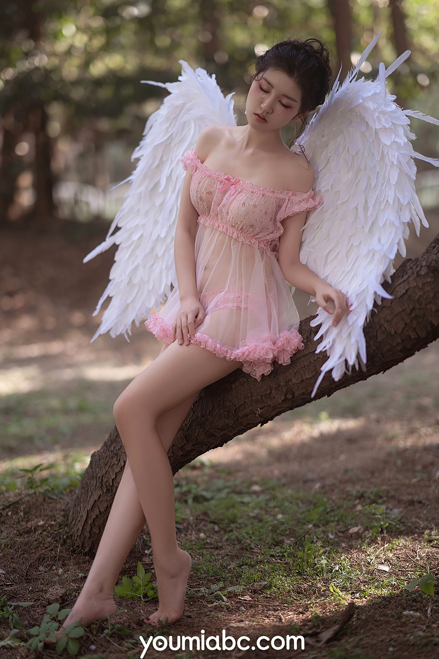 Gallery - YouMi尤蜜-沈梦瑶《粉天使》：森林户外角色扮演，粉色蕾丝透视睡裙，化身梦幻羽翼小天使，极致唯美撩人，无圣光大尺度写真尤蜜荟 - Chiness Model 角色扮演性感私房照大尺度 沈梦瑶女神私房照_秀色女神 - image 35