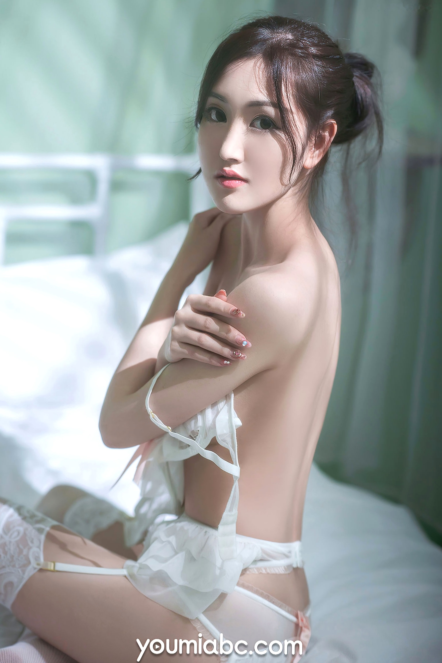 Gallery - YouMi尤蜜-2021.04.11-沈梦瑶-《橱窗少女》 - 无圣光大尺度尤蜜荟 - Chiness Model  沈梦瑶女神私房照_秀色女神 - image 2