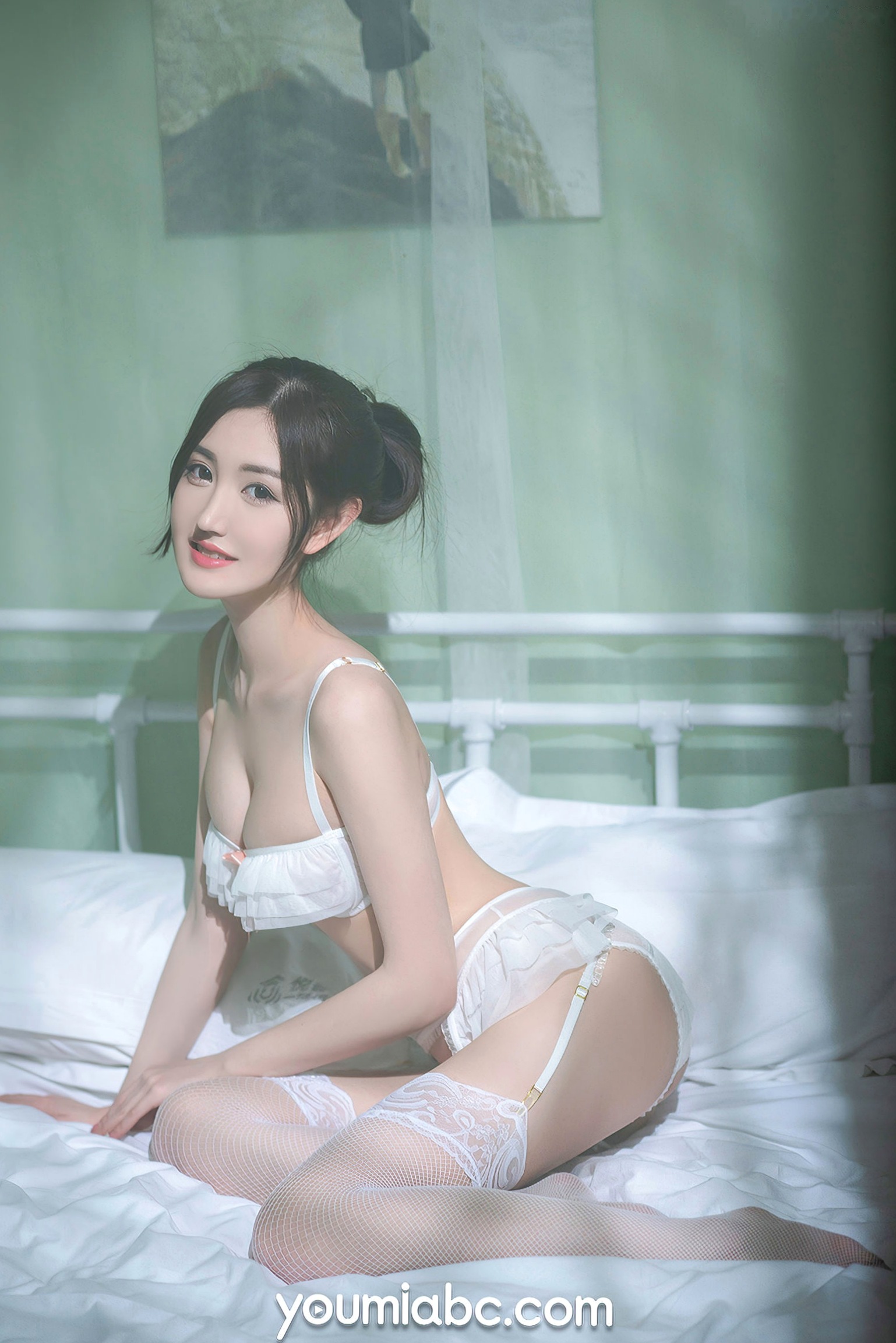 Gallery - YouMi尤蜜-2021.04.11-沈梦瑶-《橱窗少女》 - 无圣光大尺度尤蜜荟 - Chiness Model  沈梦瑶女神私房照_秀色女神 - image 5