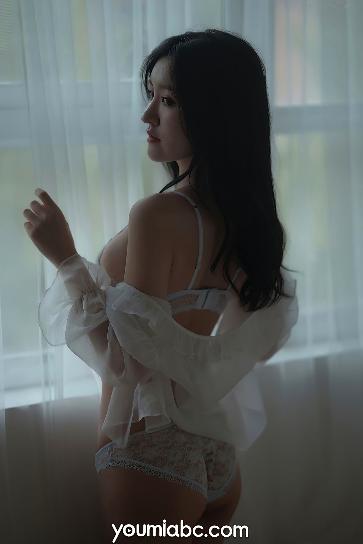 Gallery - YouMi尤蜜-沈梦瑶《飘窗幻梦》私房照，窗边薄纱下的曼妙身姿，高清性感诱惑写真尤蜜荟 - Chiness Model 私房照性感女神诱惑 沈梦瑶女神私房照_秀色女神 - image 4