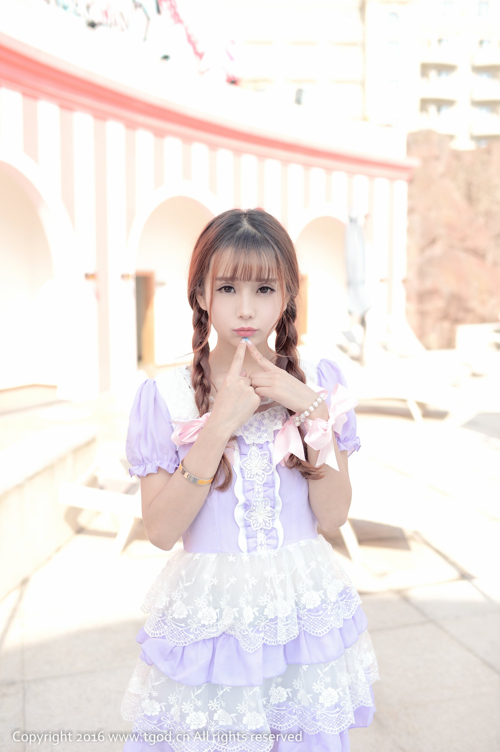 小九Vin [TGOD推女神]高清写真图童话里走出来的公主