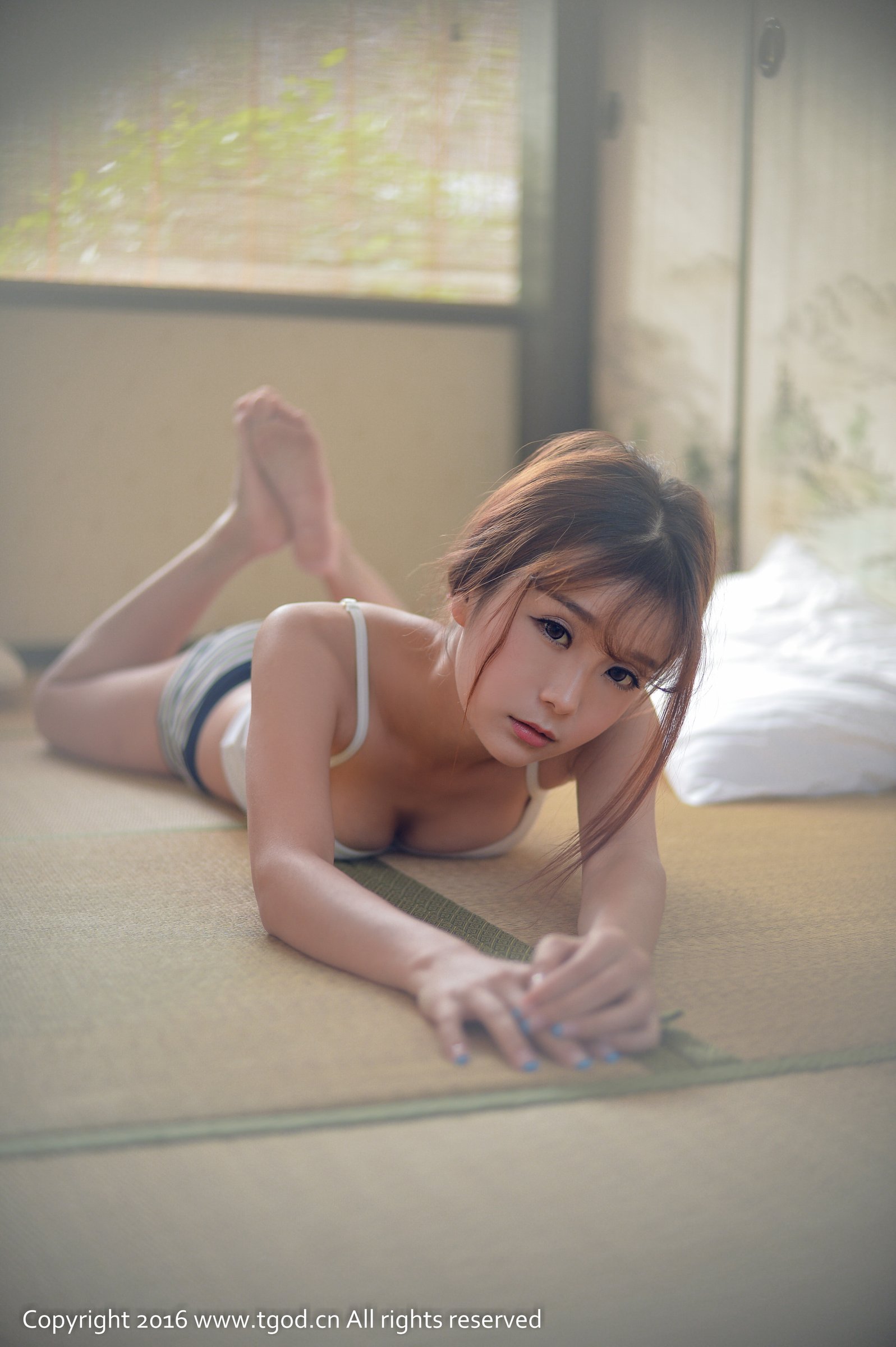 小九Vin [TGOD推女神]高清写真图童话里走出来的公主