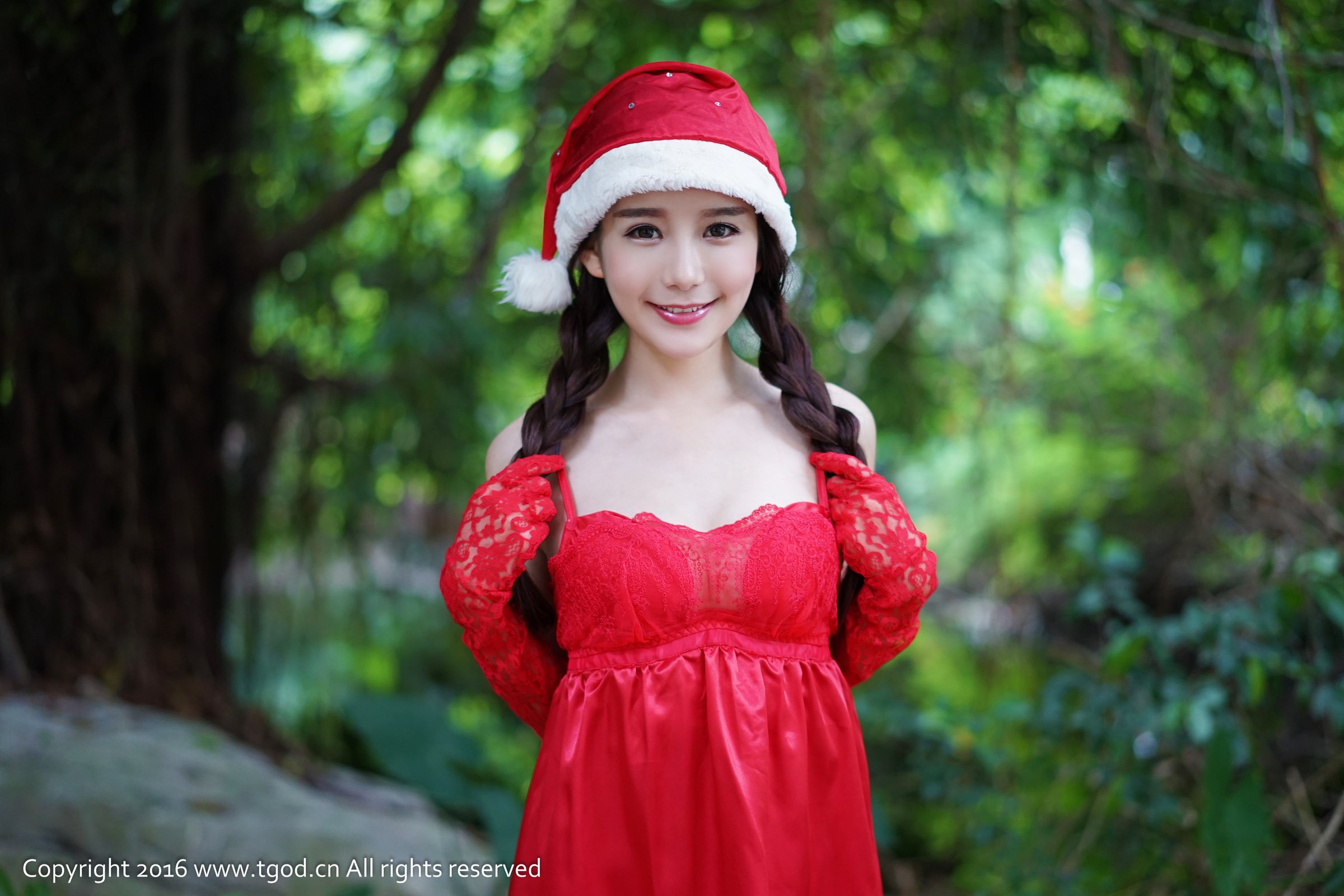 小九Vin [TGOD推女神]高清写真图三亚旅拍 第三刊 ~
