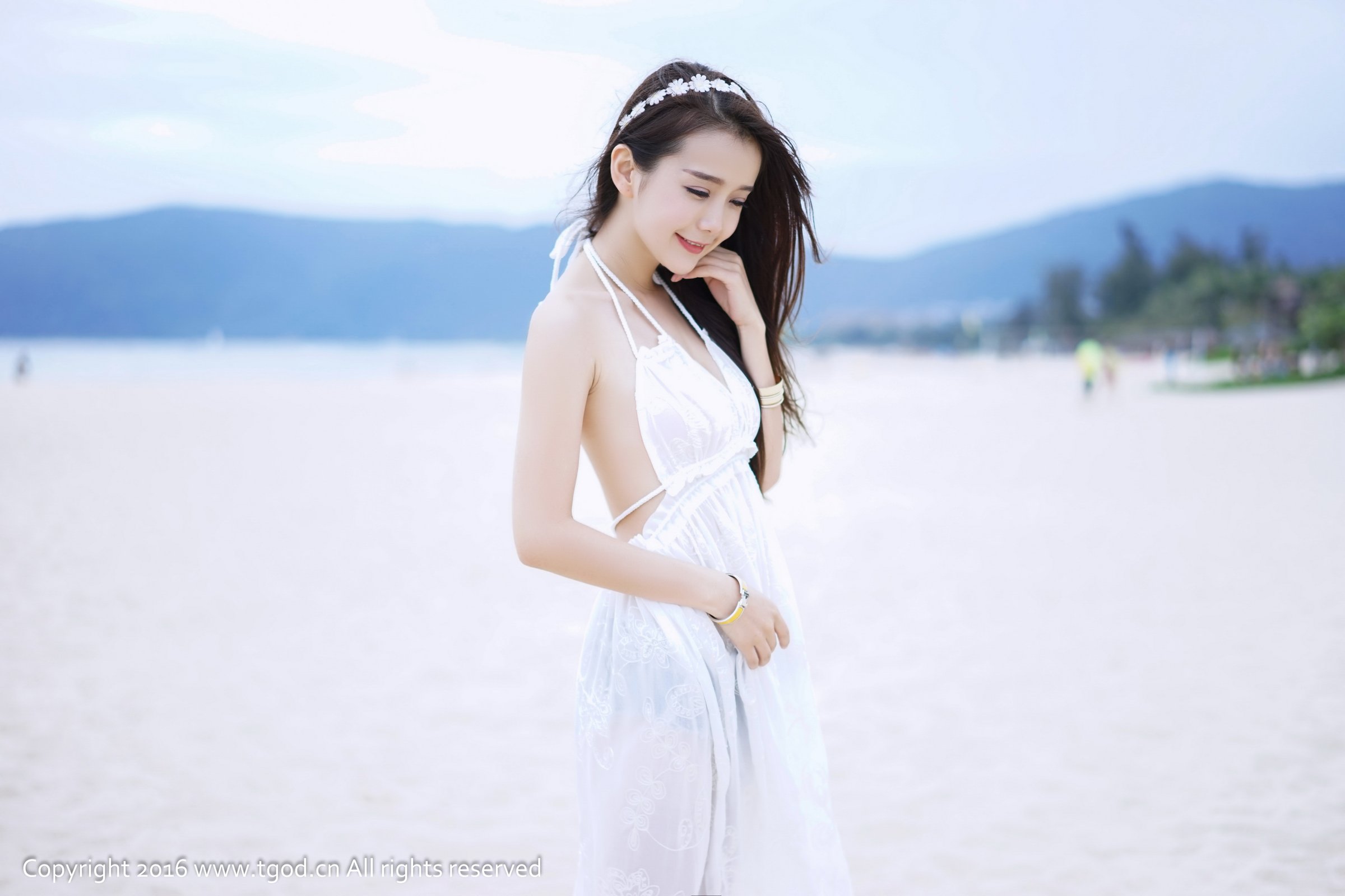 小九Vin [TGOD推女神]高清写真图三亚旅拍 第三刊 ~