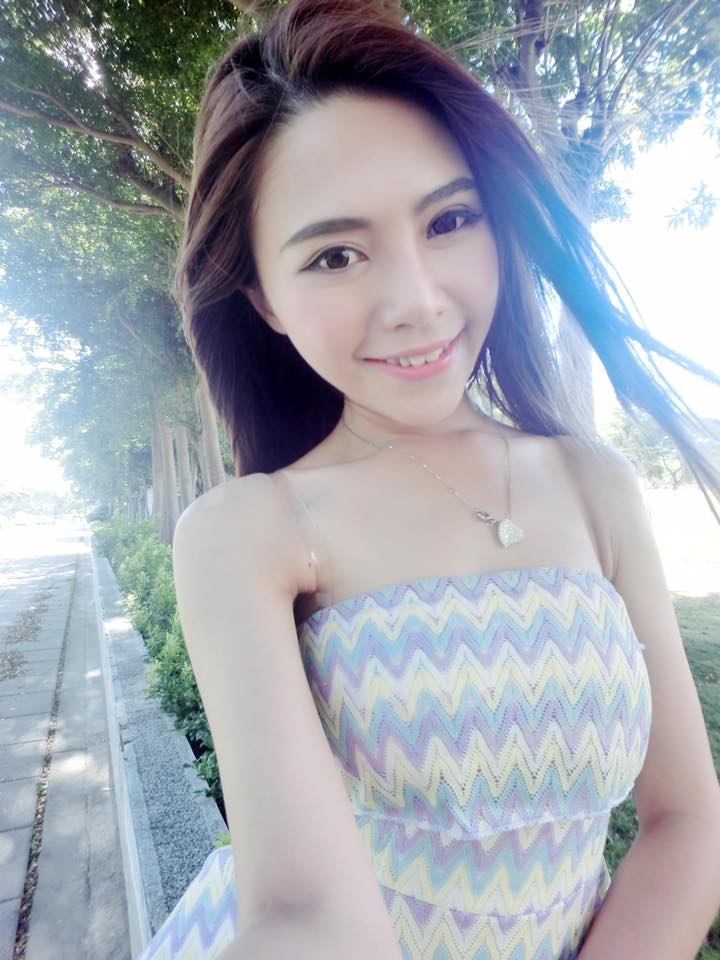 潘潘(潘俐蓉) 32C性感正妹