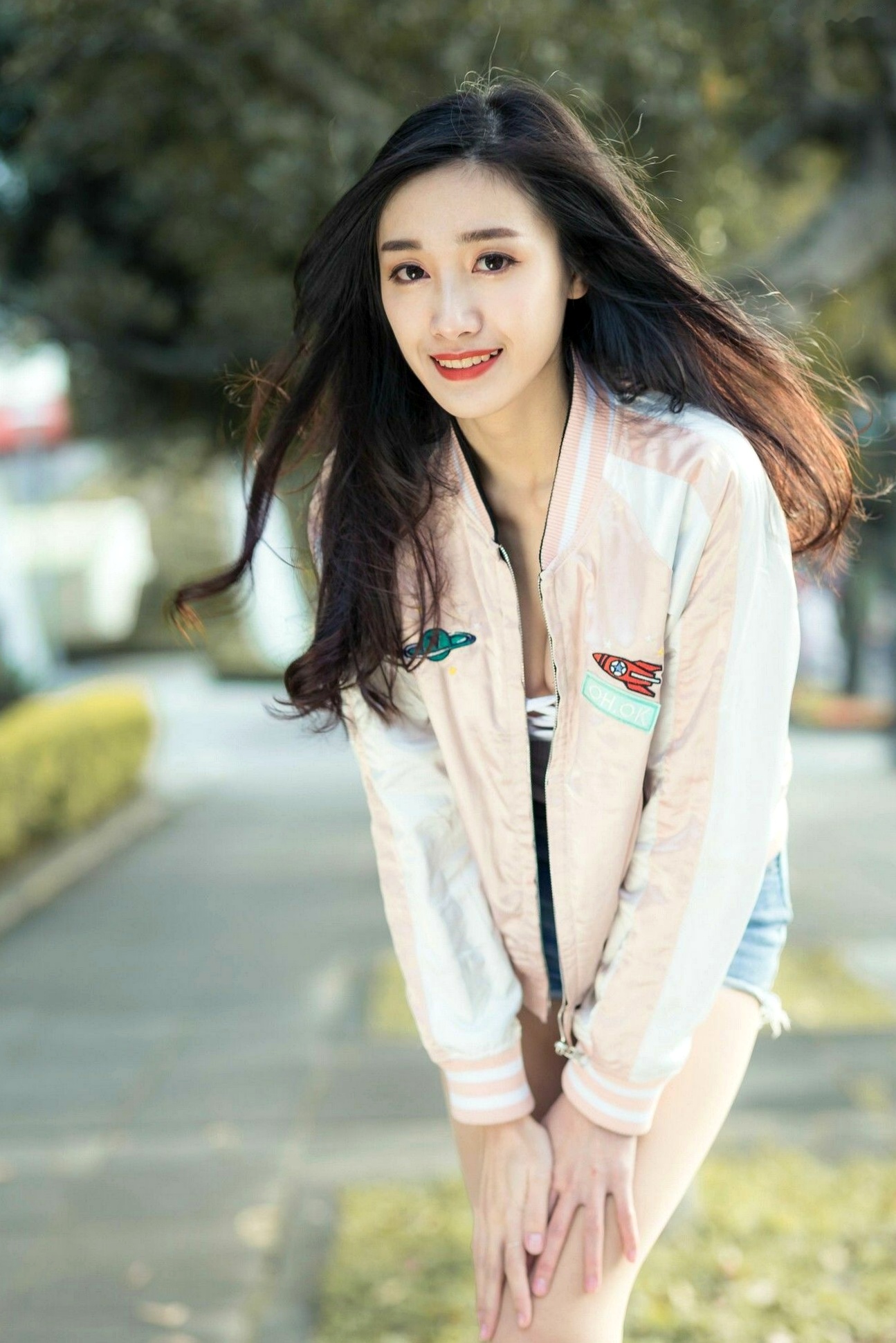 Gallery - 台湾正妹段璟乐：花博公园高清街拍写真，百变女神清纯与性感并存台湾街拍女神清新性感 段乐乐女神私房照_秀色女神 - image 43