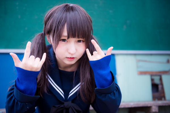 あんにゅい豆腐 迷人的小恶魔系制服打扮超cute