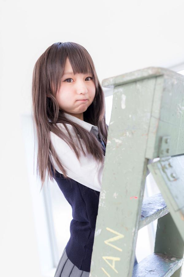 あんにゅい豆腐 迷人的小恶魔系制服打扮超cute
