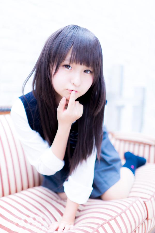 あんにゅい豆腐 迷人的小恶魔系制服打扮超cute
