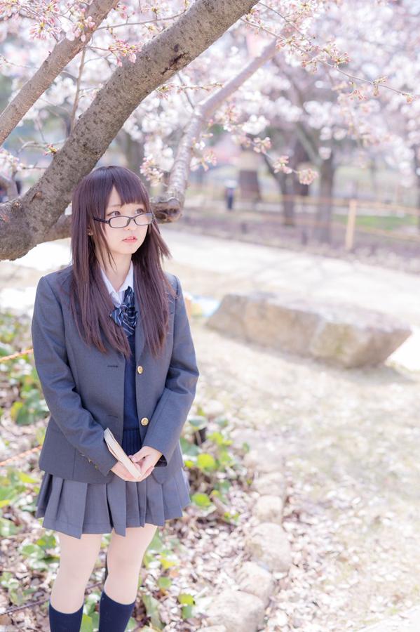 あんにゅい豆腐 迷人的小恶魔系制服打扮超cute