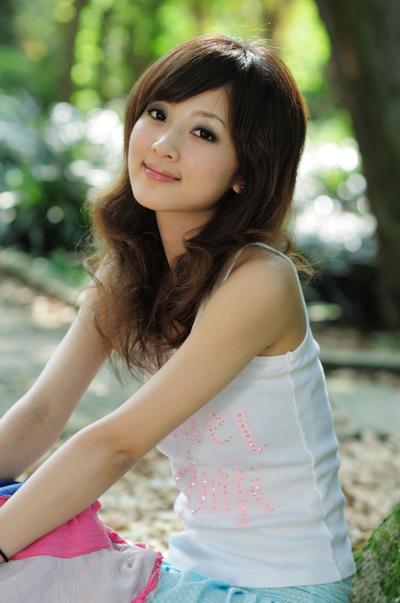 张凯洁 台湾清纯美女果子MM@陽明山美軍宿舍 (一）