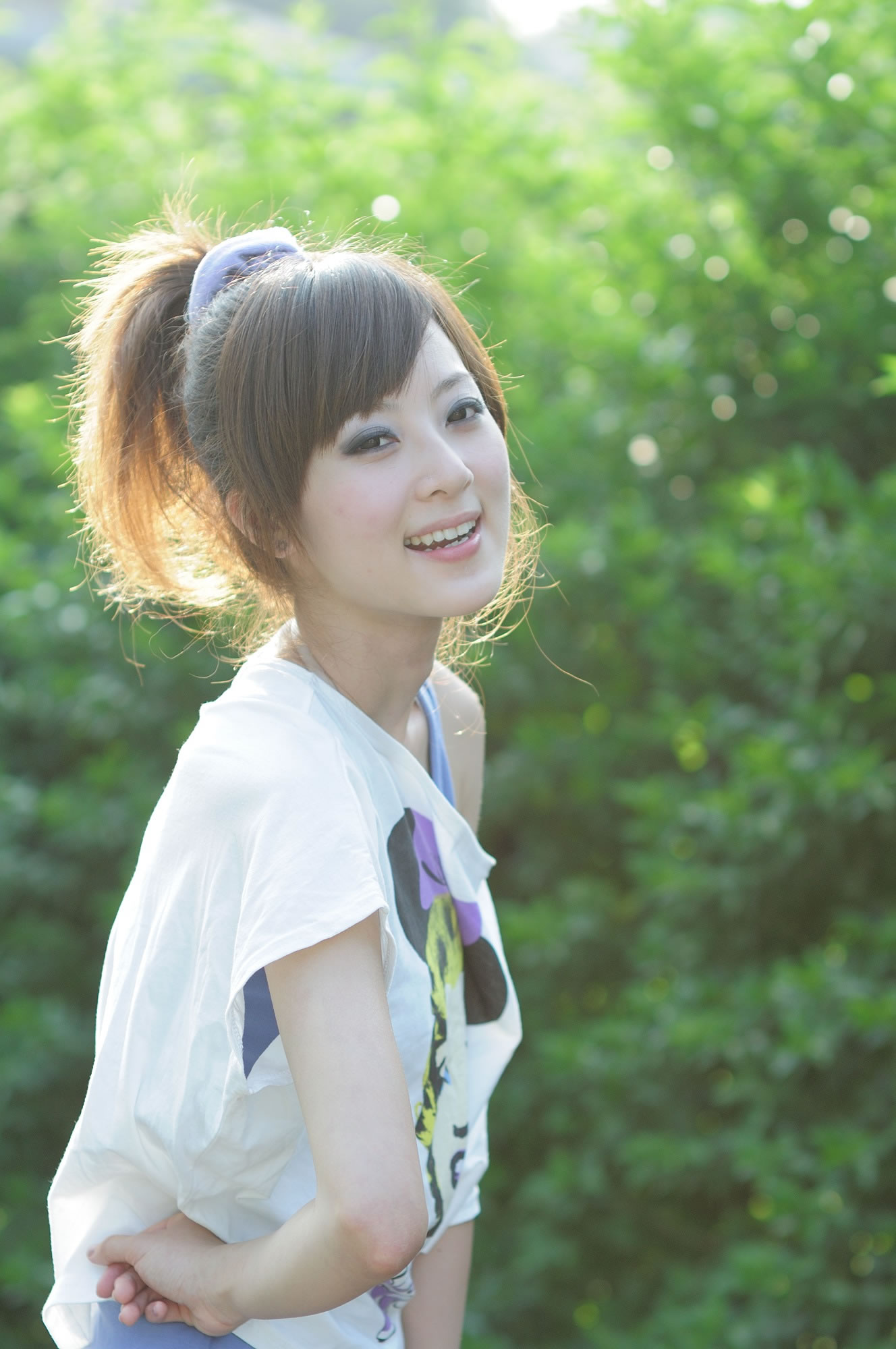 张凯洁 台湾清纯美女果子MM@陽明山美軍宿舍 (一）