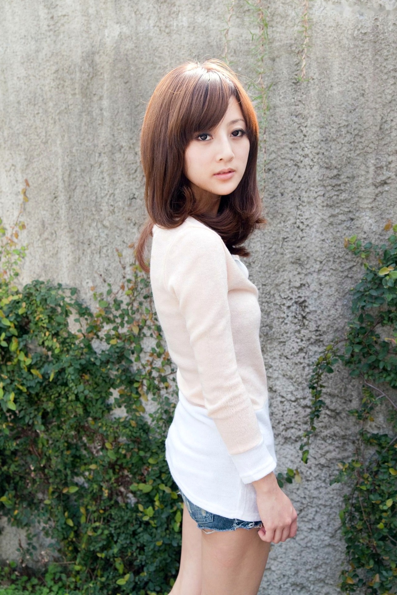 Gallery - 台湾美女张凯洁果子MM四四南村大安森林公园清新外拍写真，治愈系自然风街拍台湾清新治愈系户外街拍 张凯洁女神私房照_秀色女神 - image 61