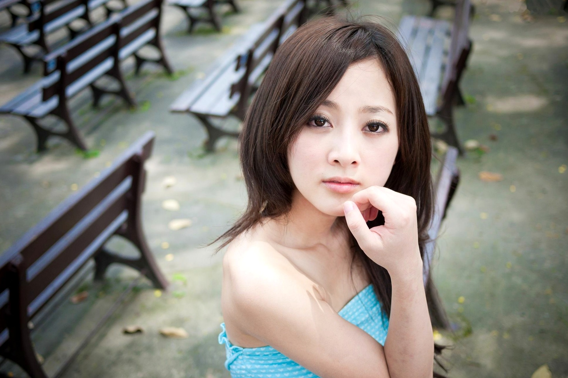 Gallery - 台湾正妹张允霏果子MM：228公园户外街拍写真，清新运动风造型，展现青春校园活力感台湾街拍清新户外女神 张凯洁女神私房照_秀色女神 - image 19