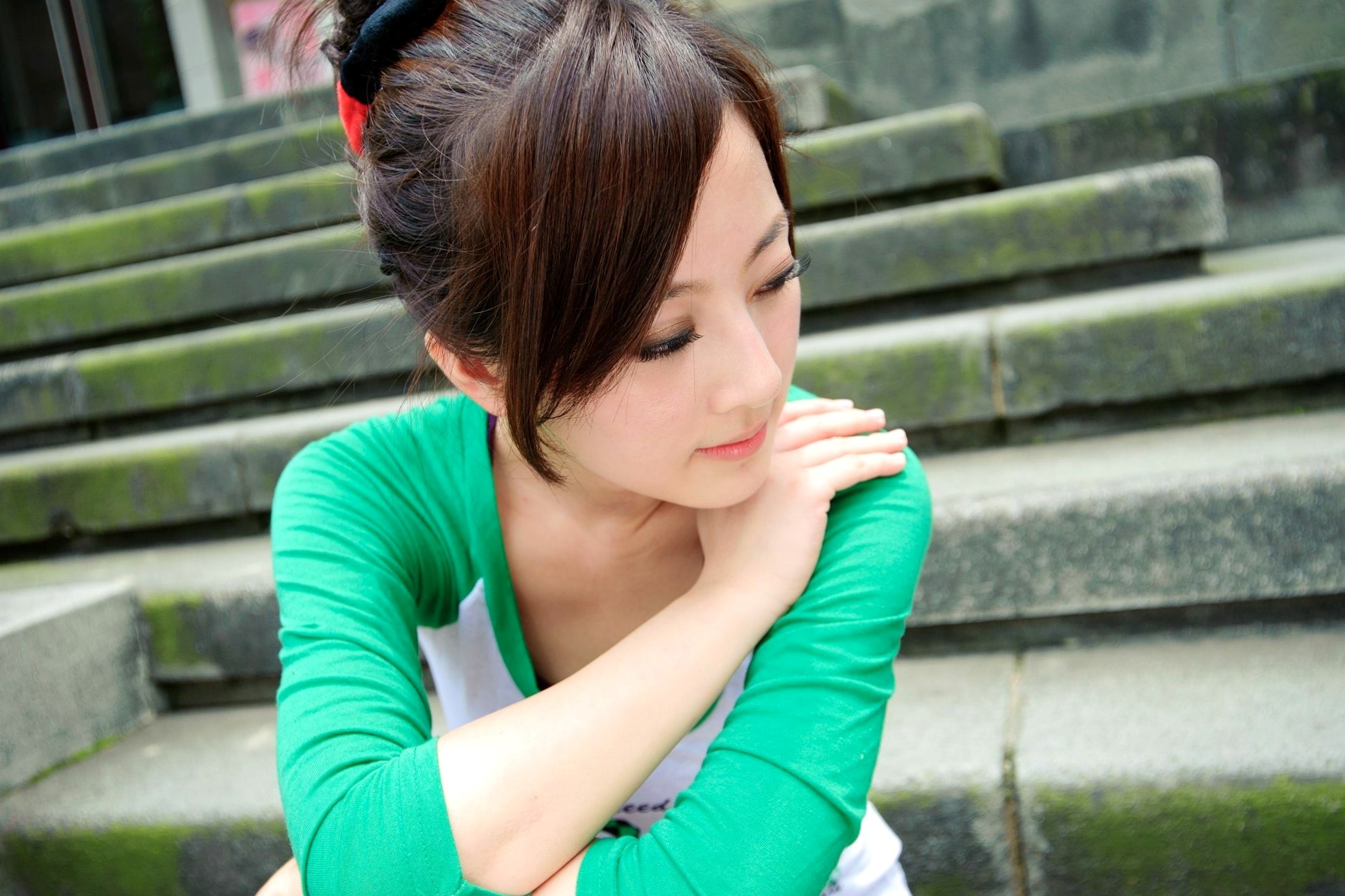 Gallery - 台湾正妹张允霏果子MM：228公园户外街拍写真，清新运动风造型，展现青春校园活力感台湾街拍清新户外女神 张凯洁女神私房照_秀色女神 - image 48