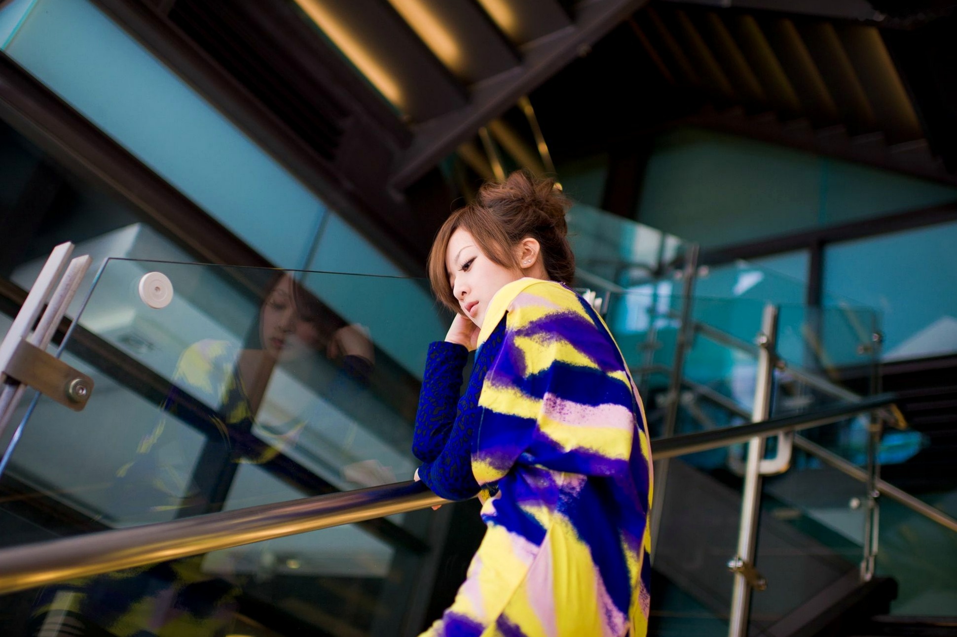 Gallery - 台湾正妹张允霏《城市漫游》户外甜美写真，清新少女优雅漫步都市街头台湾清新治愈系户外女神 张凯洁女神私房照_秀色女神 - image 22