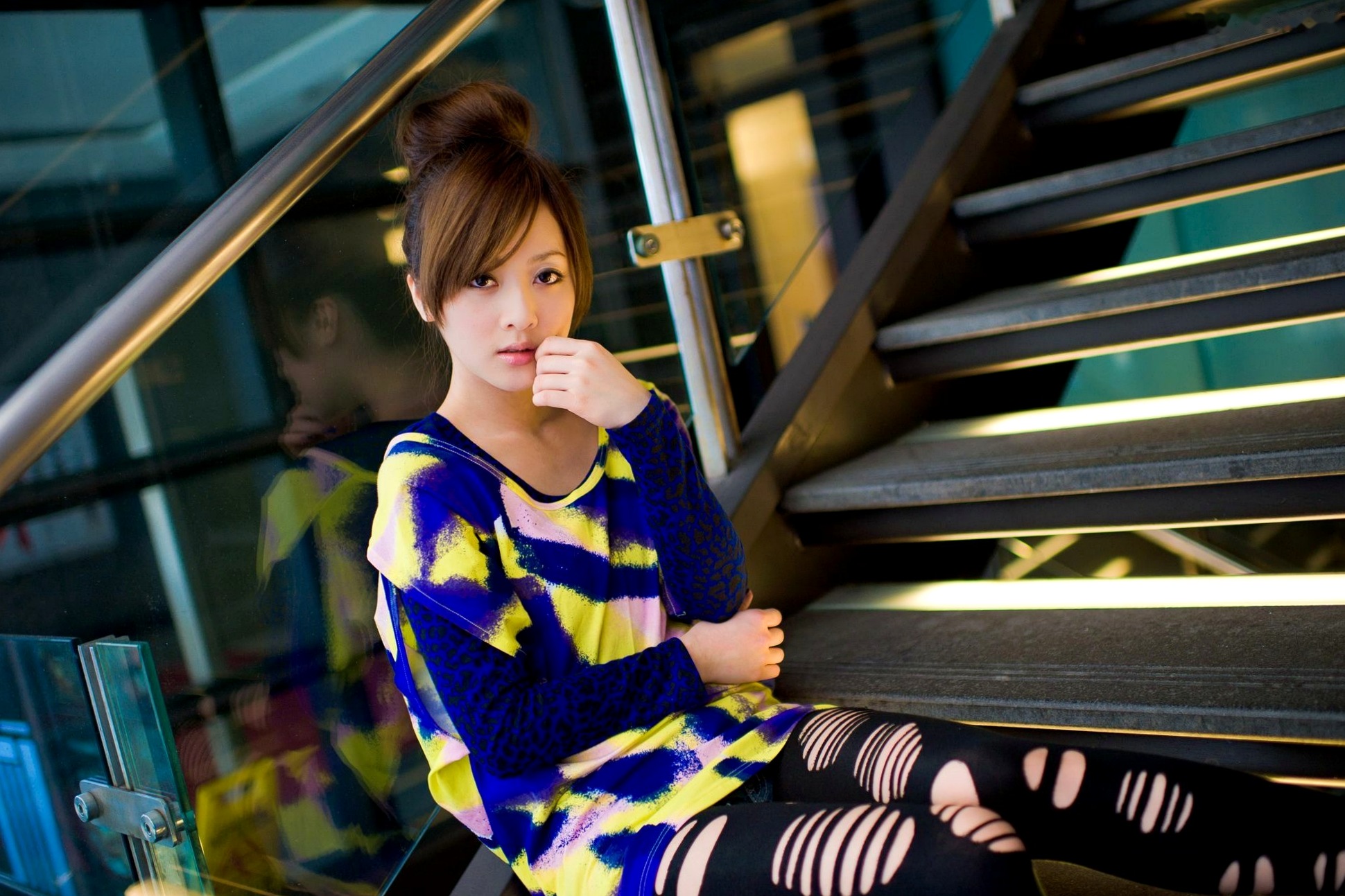 Gallery - 台湾正妹张允霏《城市漫游》户外甜美写真，清新少女优雅漫步都市街头台湾清新治愈系户外女神 张凯洁女神私房照_秀色女神 - image 25