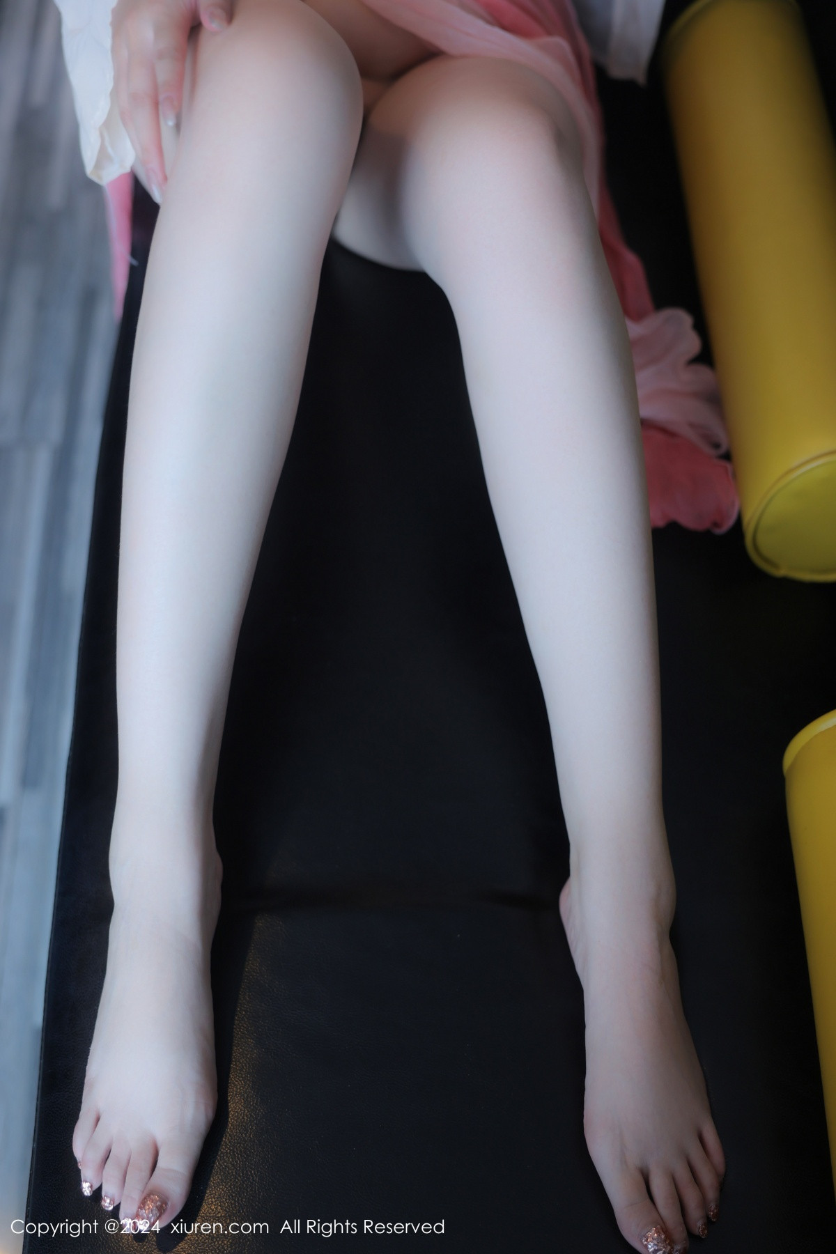 [XiuRen]高清写真图 2024.09.26 No.9211 潘多拉哦 美臀性感
