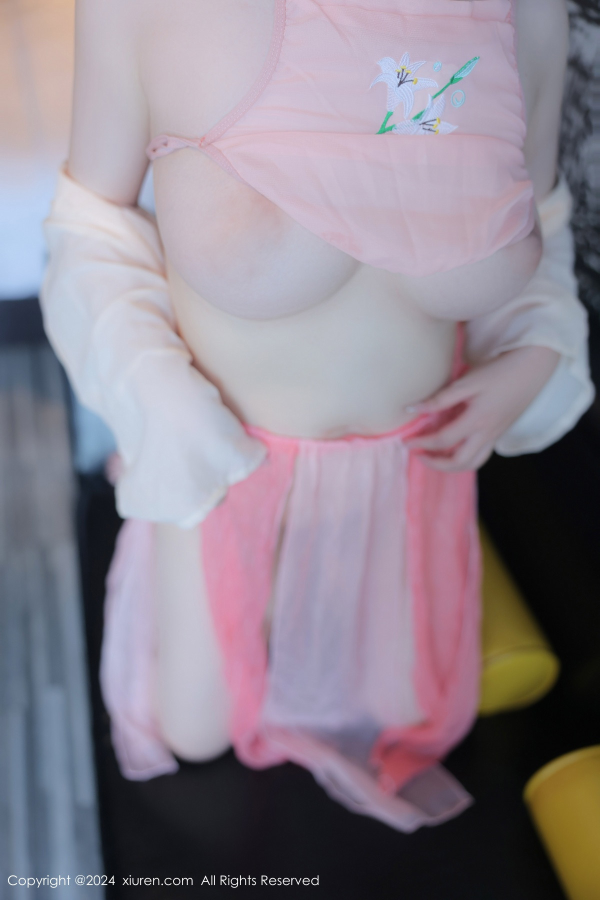 [XiuRen]高清写真图 2024.09.26 No.9211 潘多拉哦 美臀性感