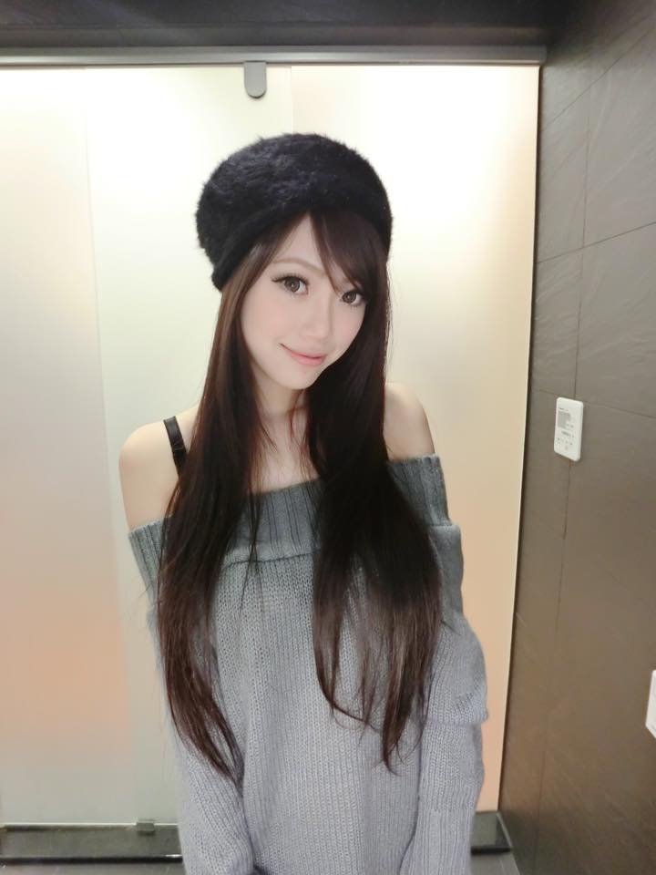 陈妤培 充气娃娃般的私房照诱惑写真图