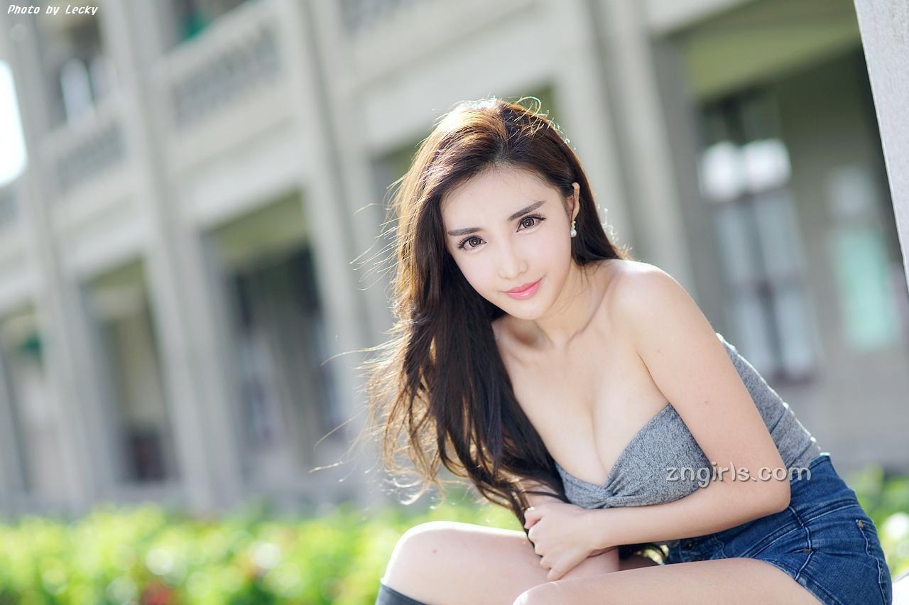 赵芸- 成熟女人户外写真系列七