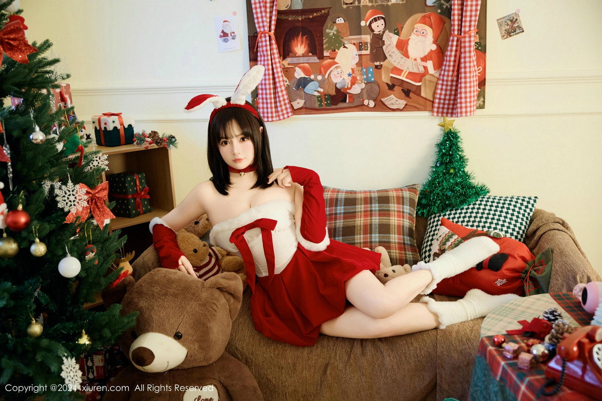 [XiuRen]高清写真图 2024.12.25 No.9656 养乐多Doll 美臀性感