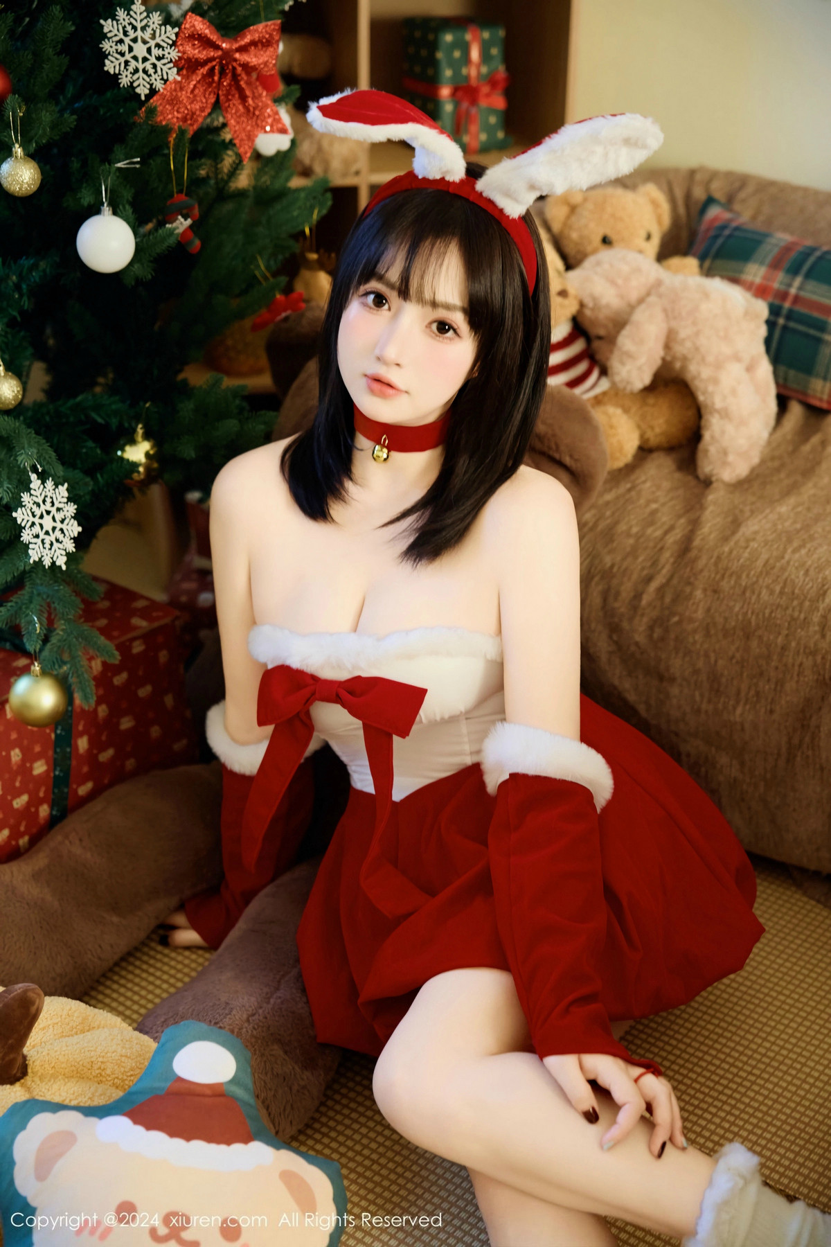 [XiuRen]高清写真图 2024.12.25 No.9656 养乐多Doll 美臀性感