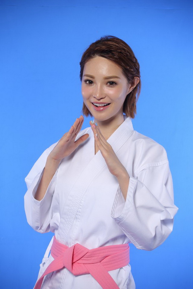 陈梦晨Mornin E奶南半球歌手微热女孩