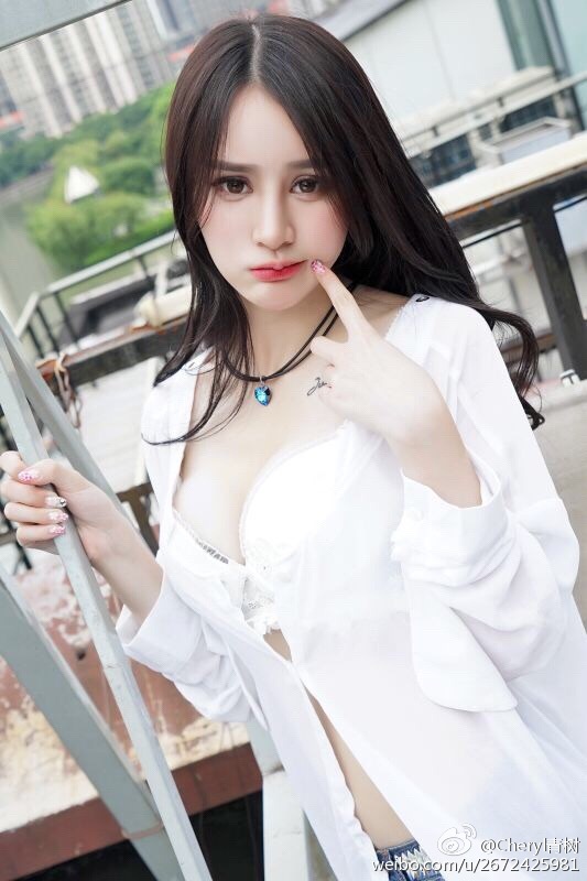 Cheryl青树 养眼私房照诱惑写真图