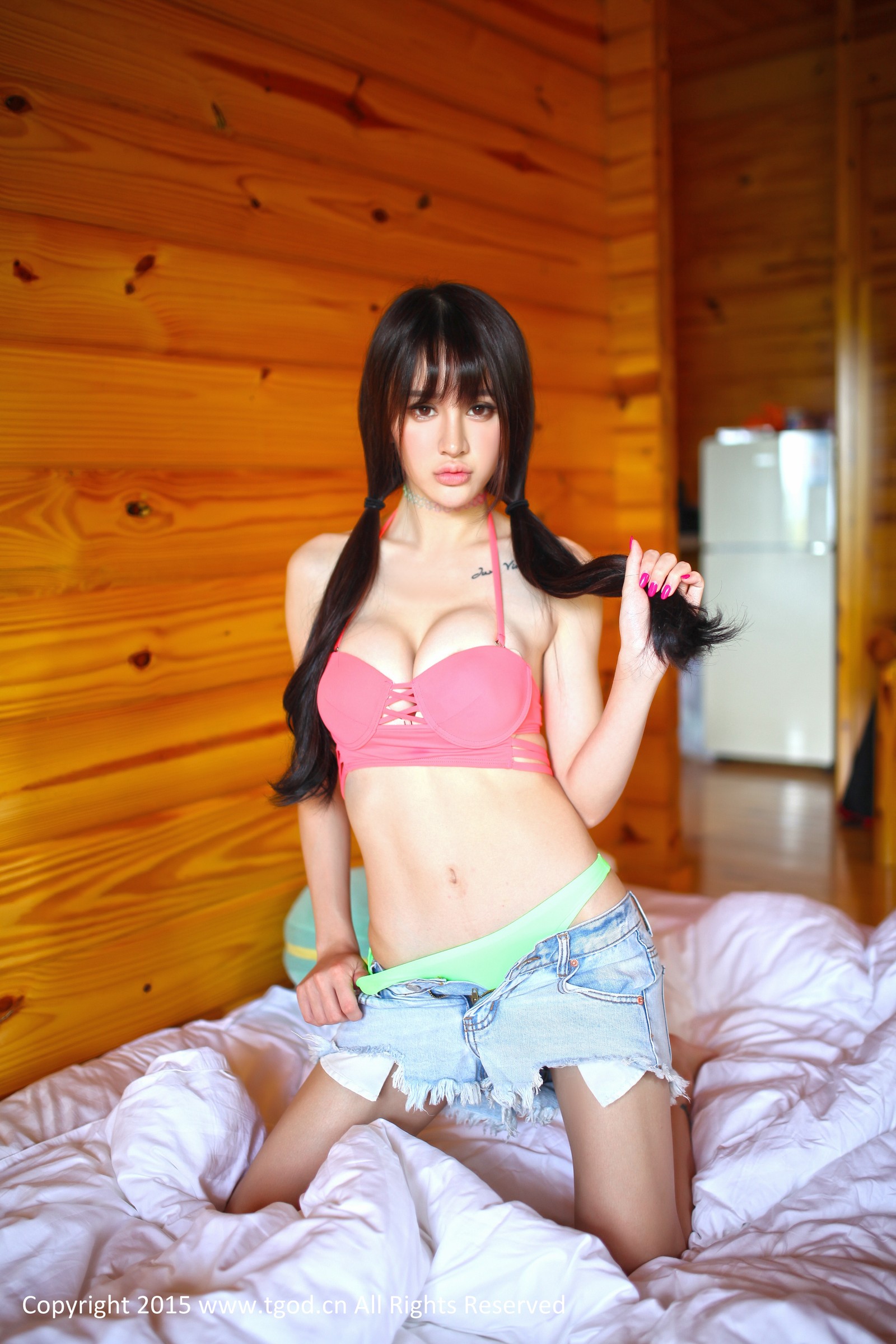 Cheryl青树 [TGOD推女神]高清写真图云曼旅拍 第三刊