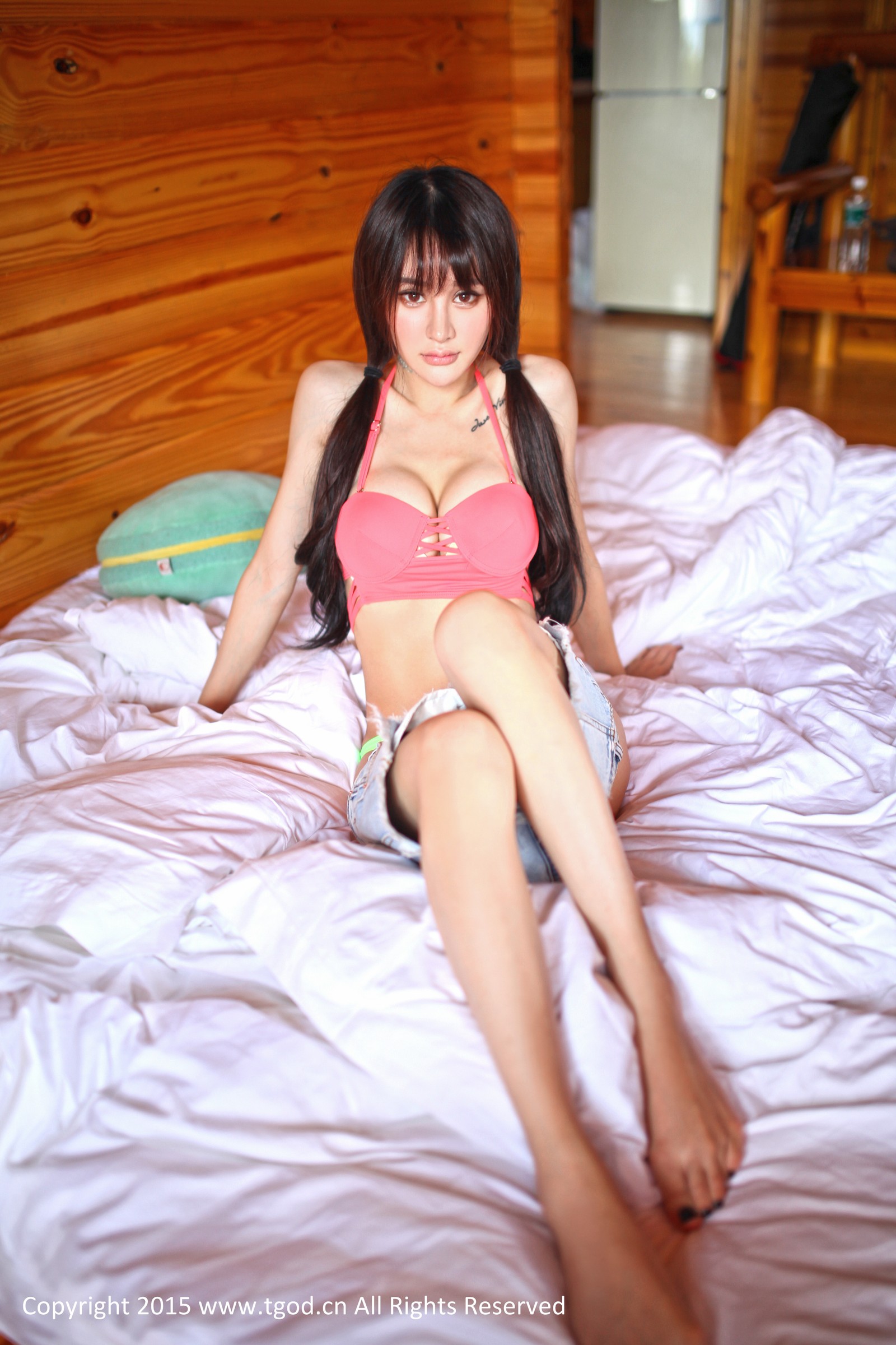 Cheryl青树 [TGOD推女神]高清写真图云曼旅拍 第三刊