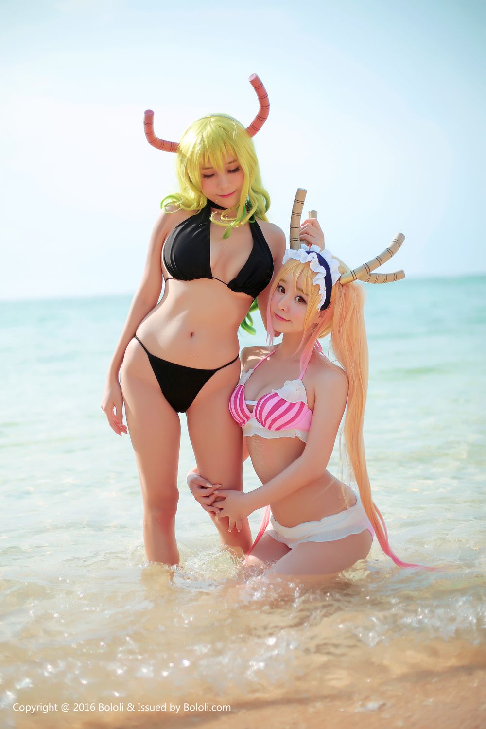 柳侑绮&夏美酱- [BoLoli波萝社新刊]高清写真图 BOL.052 妹抖龙比基尼