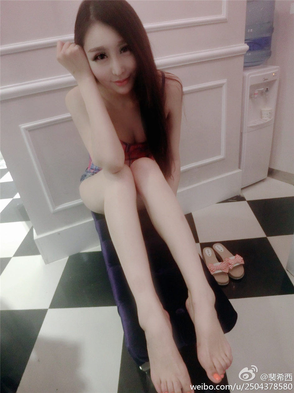 裴希西 性感自拍照