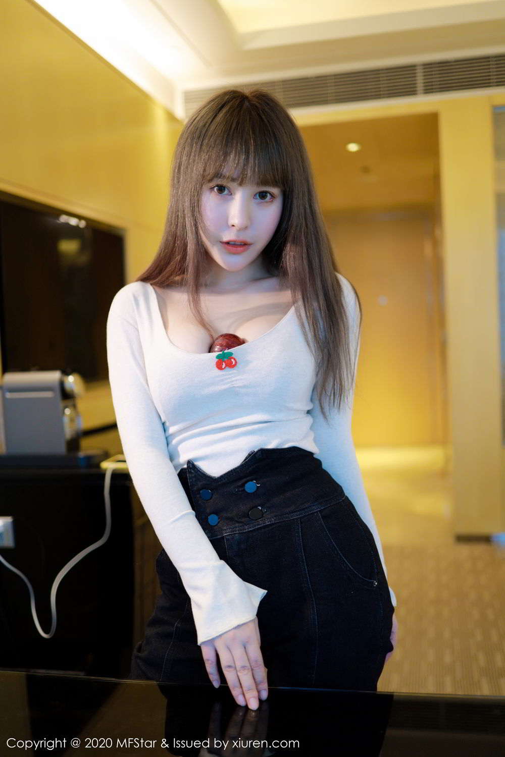 [MFStar]高清写真图 2020.03.10 VOL.284 艾莉✨Evelyn