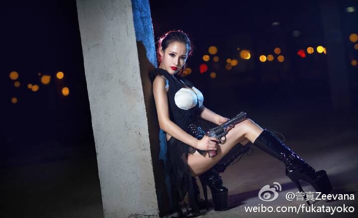 曾真Zeevana G奶女神性感写真图片