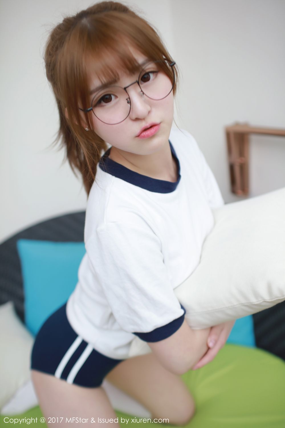 伊小七MoMo- [MFStar模范学院]高清写真图 2017.03.06 VOL.090