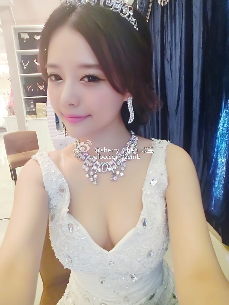 陈芊瑜Sherry 萝莉与御姐的结合体