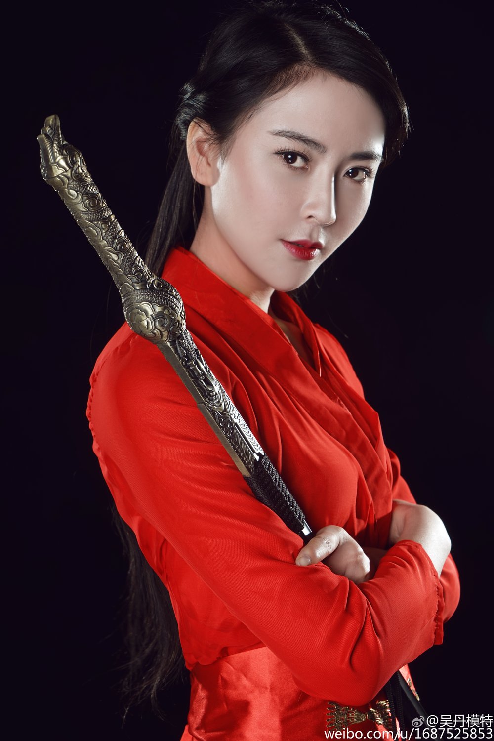 吴丹模特 气质美女复古诱惑写真图