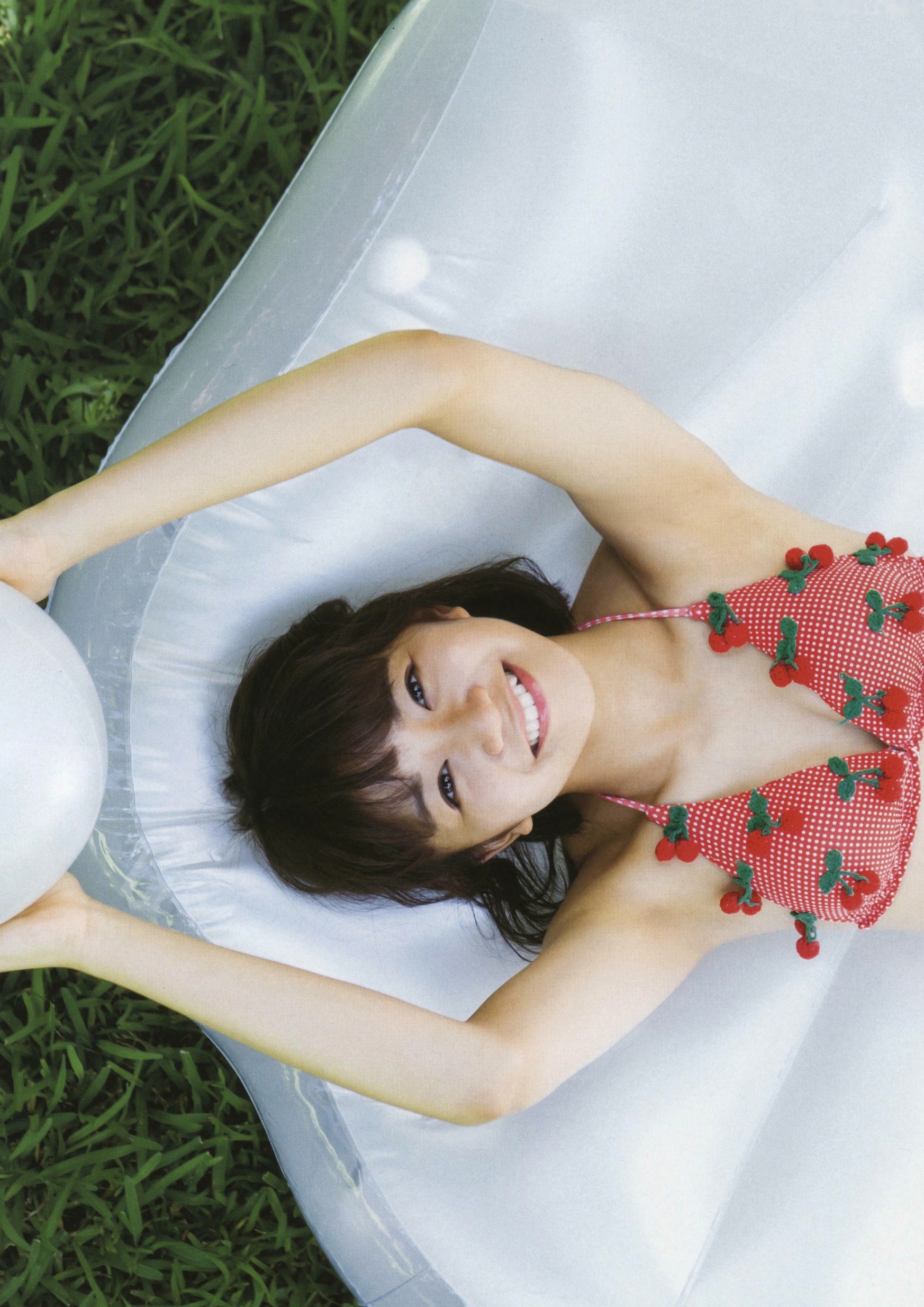 Gallery - 星名美怜「MIREITOPIA」高清写真集：清新唯美户外街拍与惬意居家私房风格清新治愈系私房照日本 星名美怜女神私房照_秀色女神 - image 8