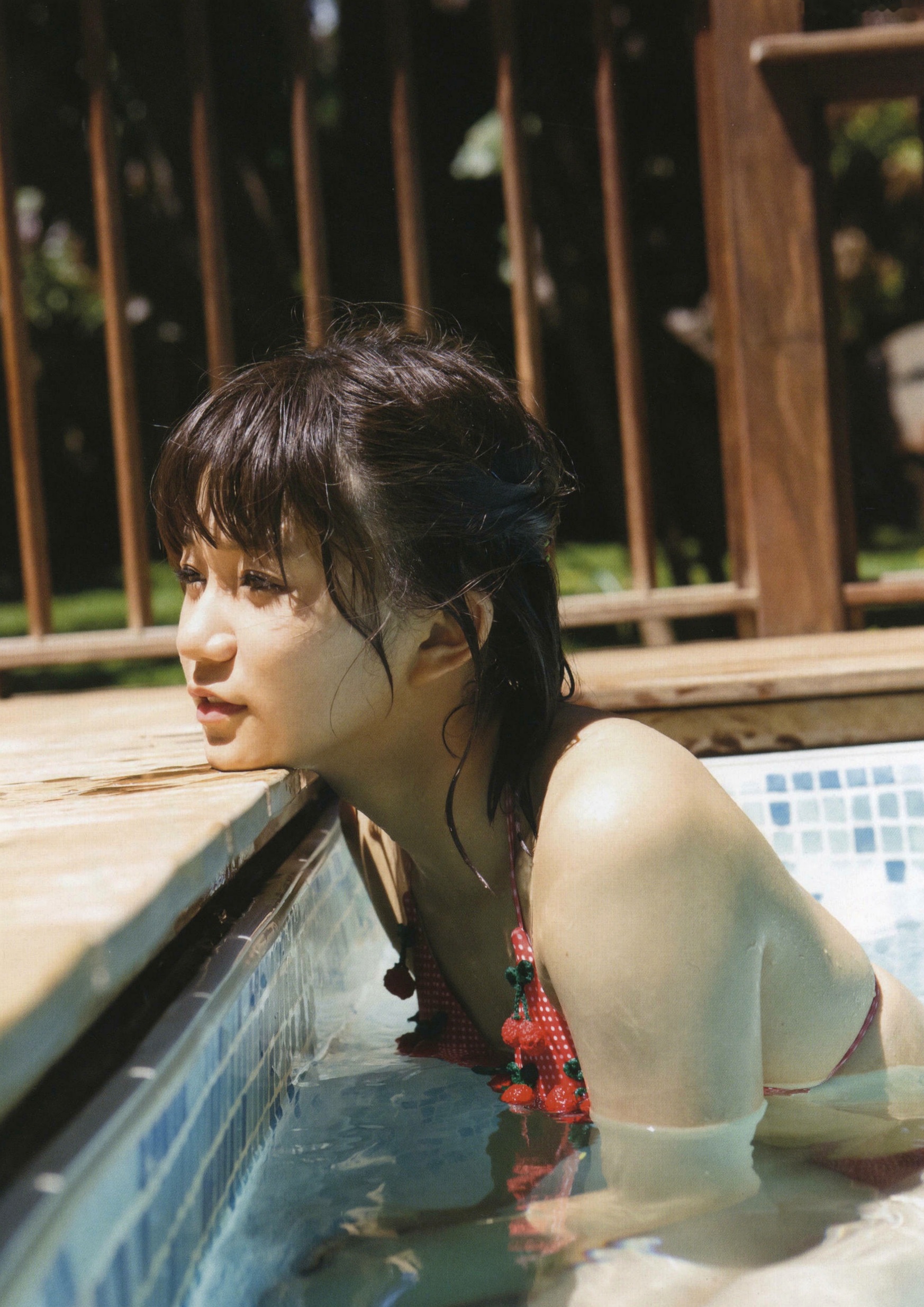 Gallery - 星名美怜「MIREITOPIA」高清写真集：清新唯美户外街拍与惬意居家私房风格清新治愈系私房照日本 星名美怜女神私房照_秀色女神 - image 9