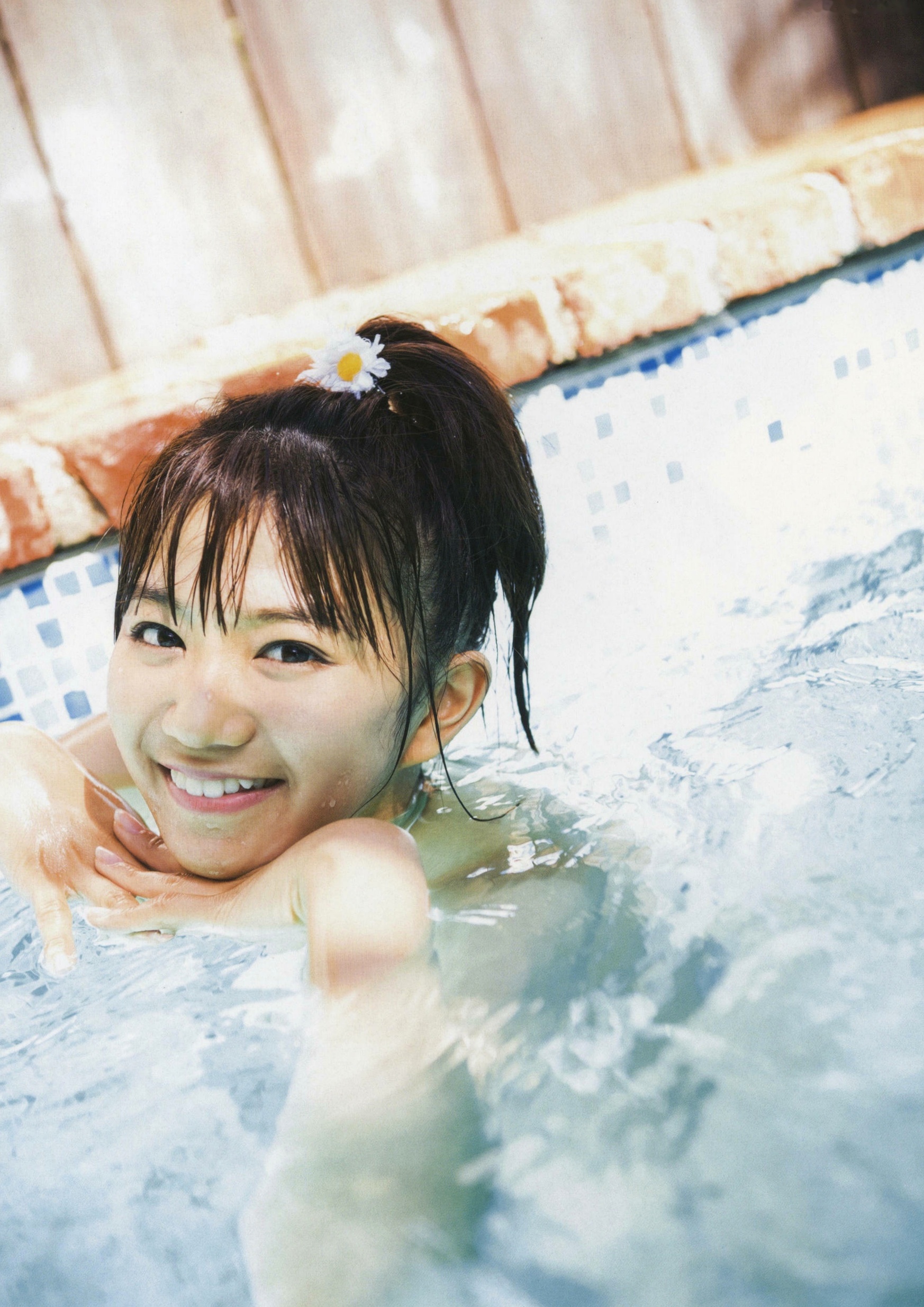 Gallery - 星名美怜「MIREITOPIA」高清写真集：清新唯美户外街拍与惬意居家私房风格清新治愈系私房照日本 星名美怜女神私房照_秀色女神 - image 35
