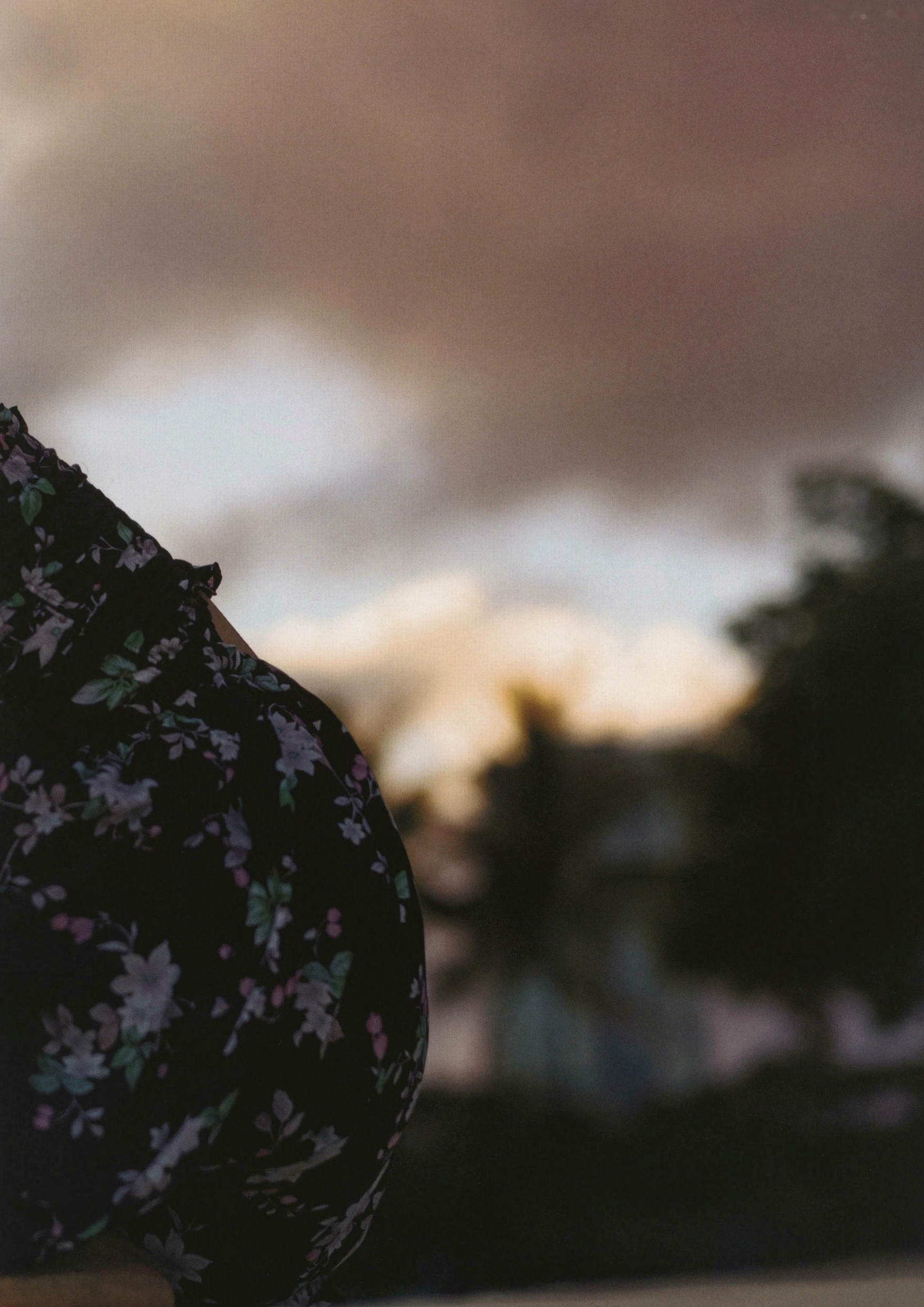 Gallery - 星名美怜「MIREITOPIA」高清写真集：清新唯美户外街拍与惬意居家私房风格清新治愈系私房照日本 星名美怜女神私房照_秀色女神 - image 65