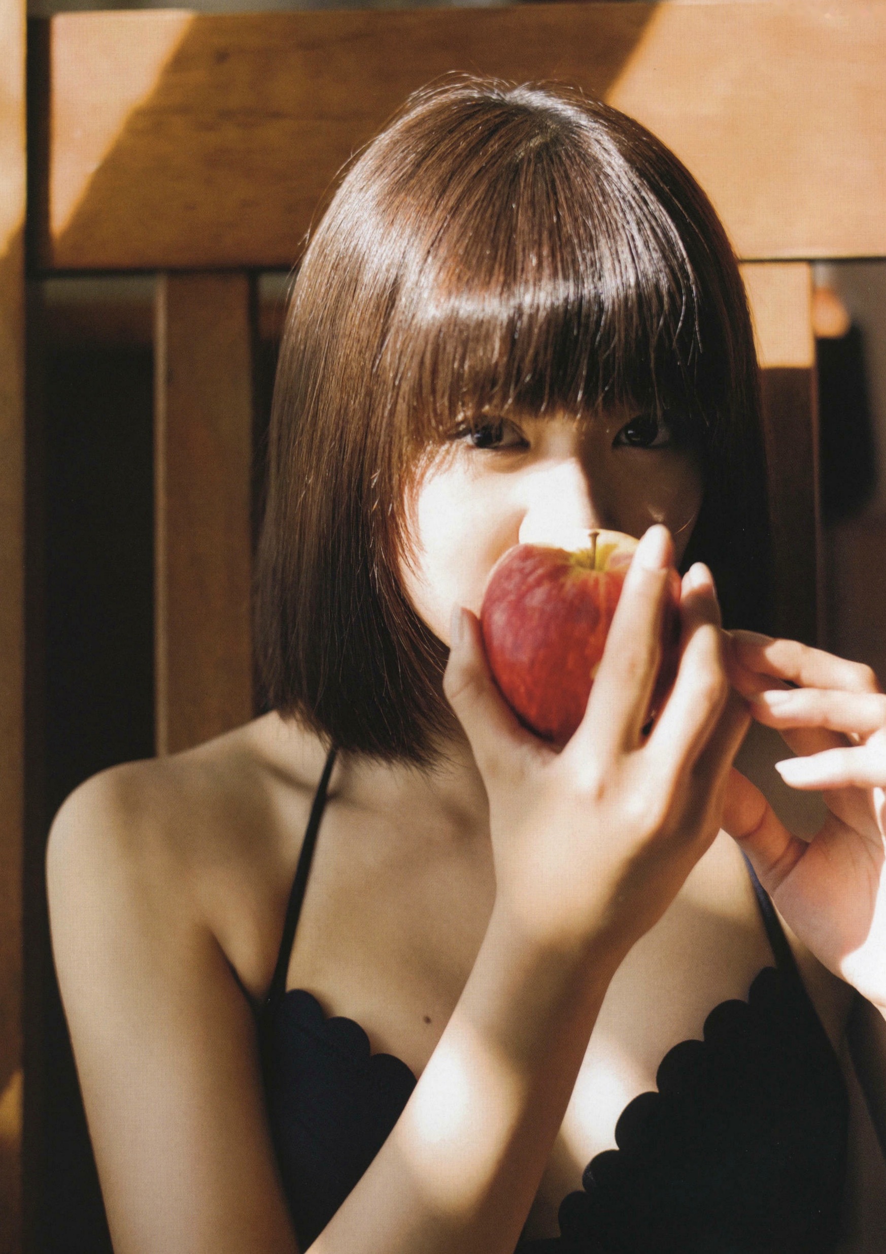 Gallery - 星名美怜「MIREITOPIA」高清写真集：清新唯美户外街拍与惬意居家私房风格清新治愈系私房照日本 星名美怜女神私房照_秀色女神 - image 100
