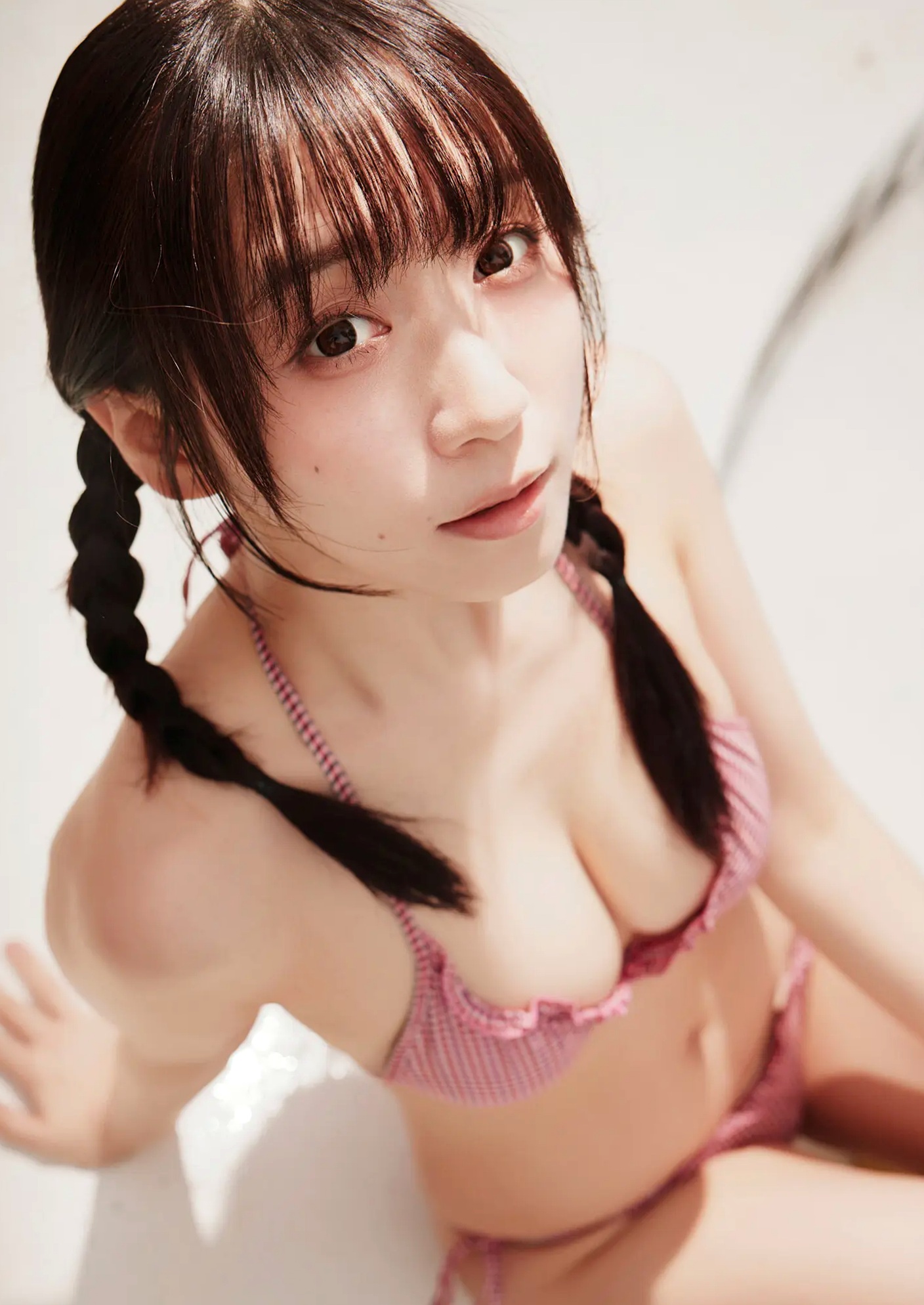 伊織もえ - 風待ち時間 [64P] 日本女神卧室家居私房写真 清新性感诱惑