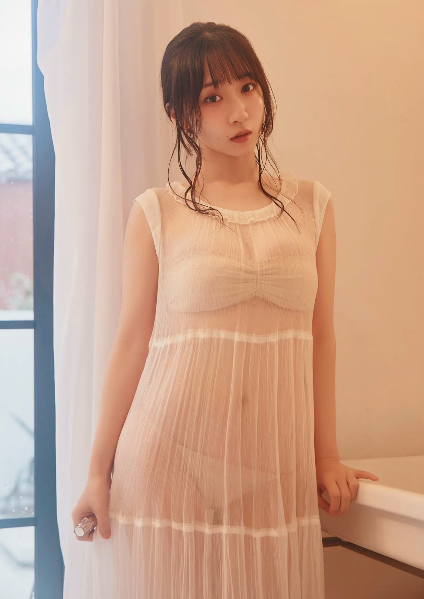 伊織もえ - 風待ち時間 [64P] 日本女神卧室家居私房写真 清新性感诱惑